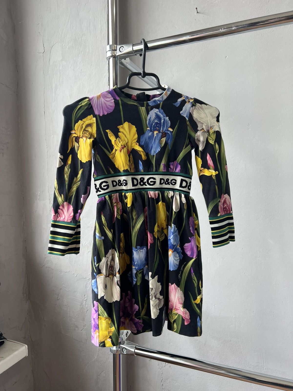 Dolce & Gabbana DOLCE & GABBANA GIRLS FLORAL IRIS DRESS 5 YEARS 107/113CM Size XXS / US 00 / IT 34 - 2 Thumbnail