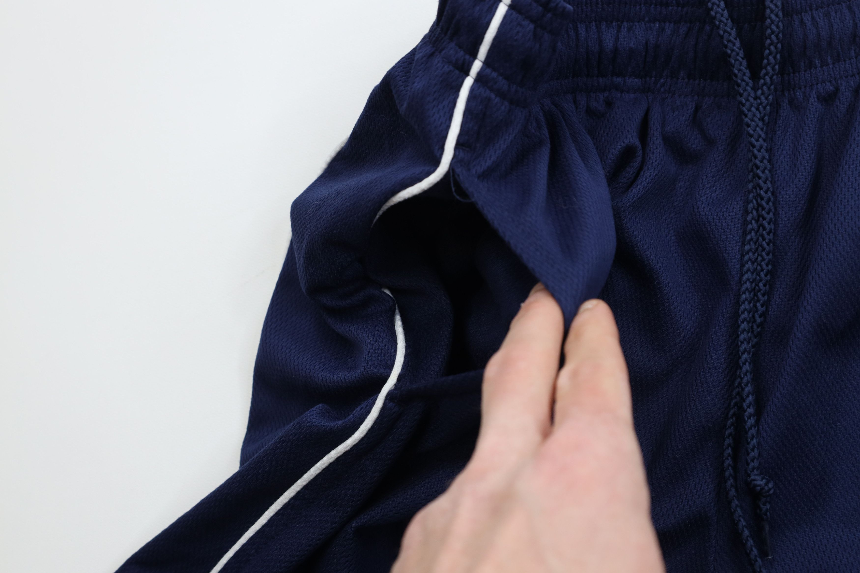 Reebok Vintage Reebok Logo Above Knee Shorts Navy Blue Polyester Size US 32 / EU 48 - 7 Thumbnail