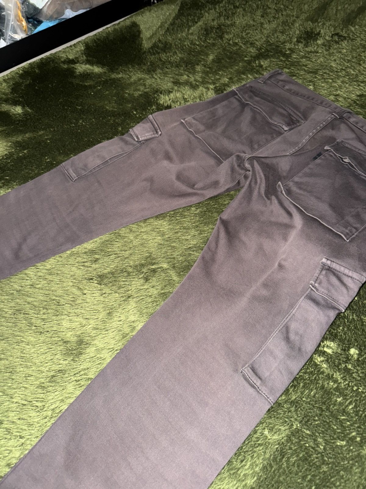 Undercover [2] Undercover 11SS ‘UnderMan’ Sun-Faded Cargo Pants Size US 29 - 12 Thumbnail