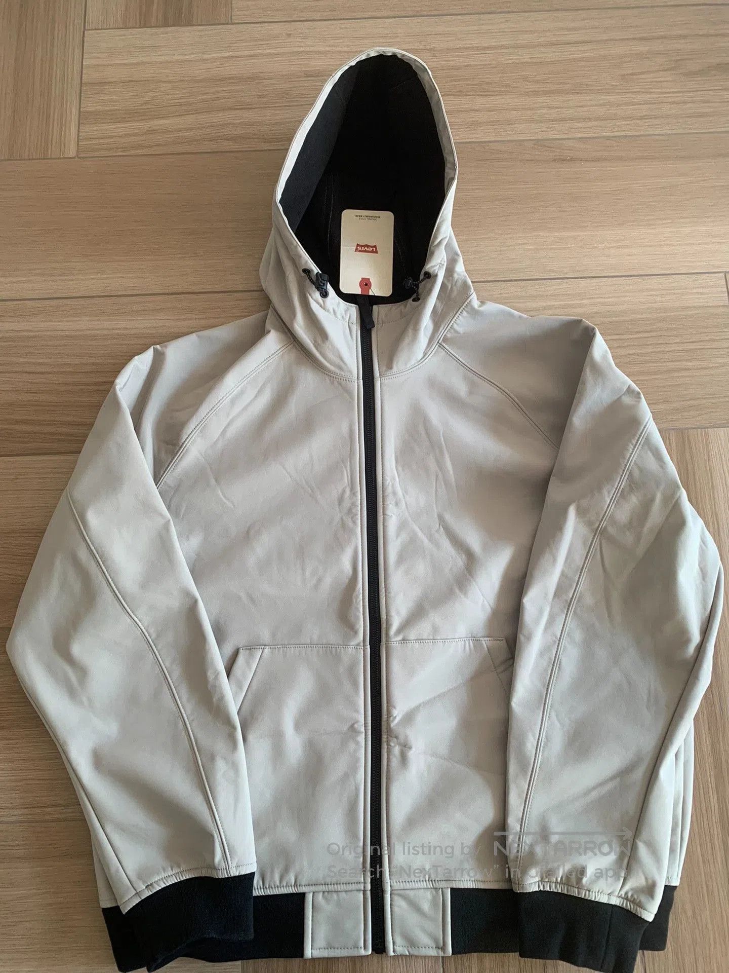 Levi's Levi's Men's Soft Shell Bomber. Size US XL / EU 56 / 4 - 1 Thumbnail