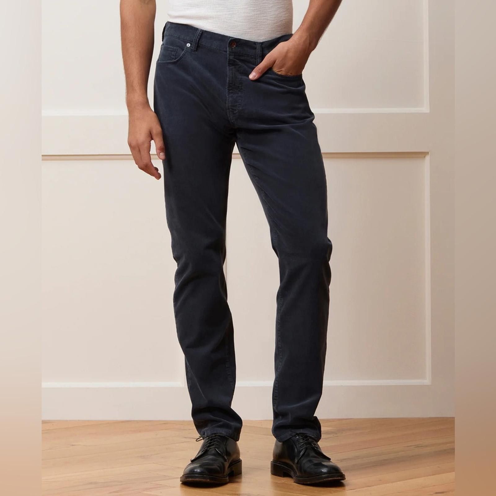 Todd Snyder 31x30 NAVY 5-POCKET CORDUROY PANT Slim Size US 31 - 2 Thumbnail
