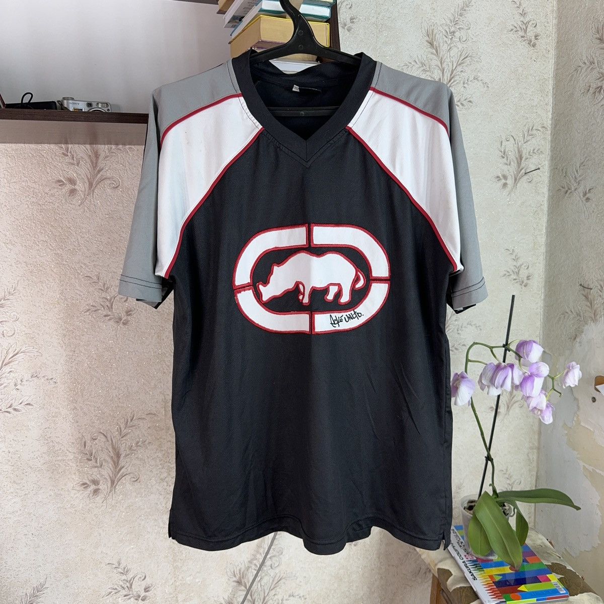 Ecko Unltd. × Vintage Vintage Ecko Unltd Centre Logo Skate Rap Streetwear XL Black Size US XL / EU 56 / 4 - 1 Thumbnail