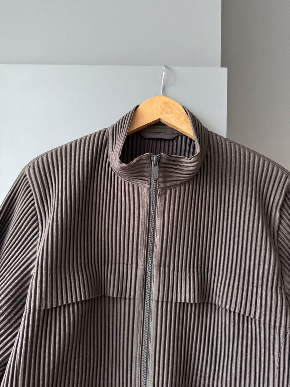 Homme Plisse Issey Miyake Issey Miyake Homme PLISSE Jacket Size M-L Size US M / EU 48-50 / 2 - 2 Thumbnail