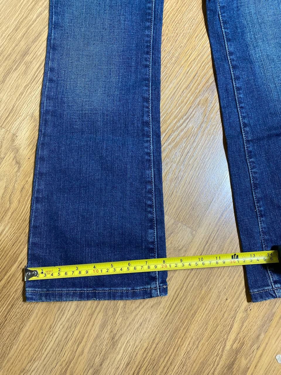 Levi's Vintage 90’s Levi’s 560 baggy fit denim jeans Size US 32 / EU 48 - 12 Thumbnail