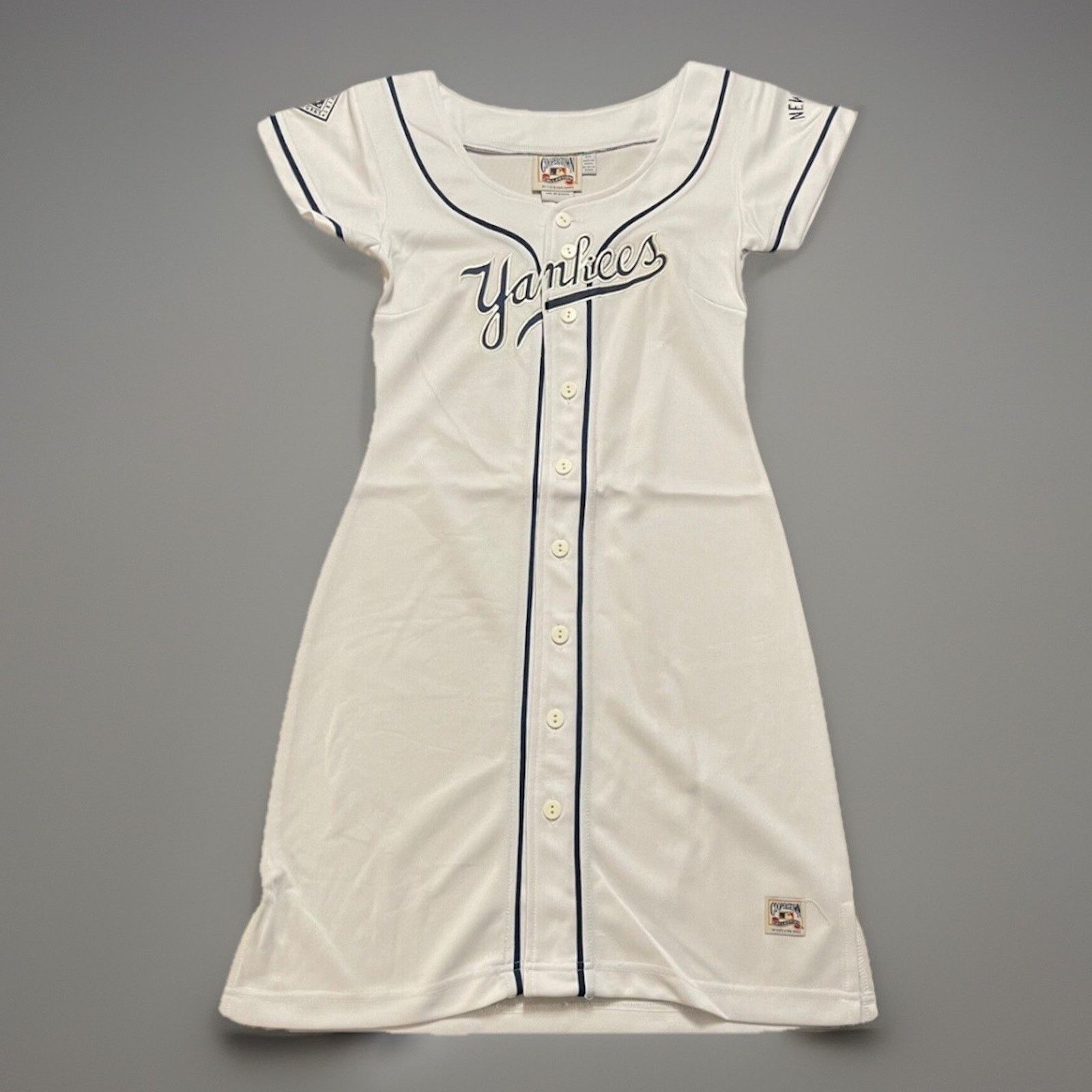 Vintage Cooperstown Collection New York Yankees Jersey Dress M 16 Size M / US 6-8 / IT 42-44 - 1 Thumbnail