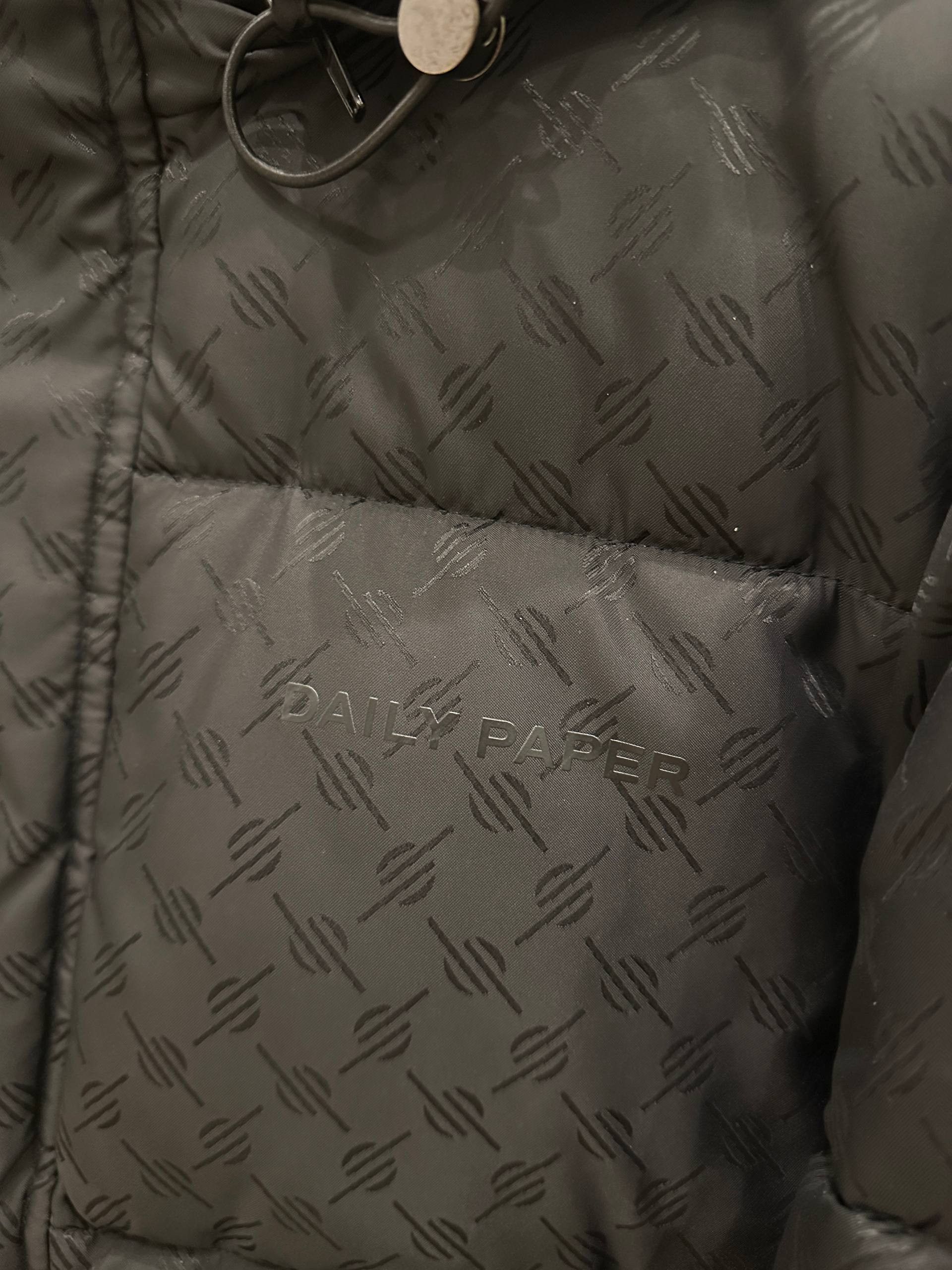 Daily Paper Daily Paper Black Monogram Puffer Jacket Size US S / EU 44-46 / 1 - 2 Thumbnail
