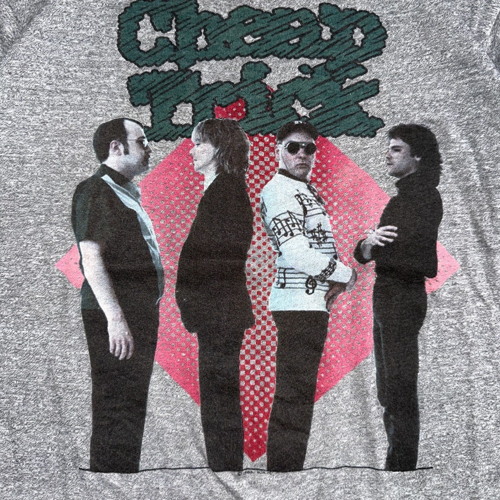Vintage VINTAGE 1982 CHEAP TRICK Nielsen Zander Budokan Band Rock T-Shirt Regular Mens L Gray Graphic Print Concert Theme 80s 90s Shoes not included Size US L / EU 52-54 / 3 - 2 Thumbnail