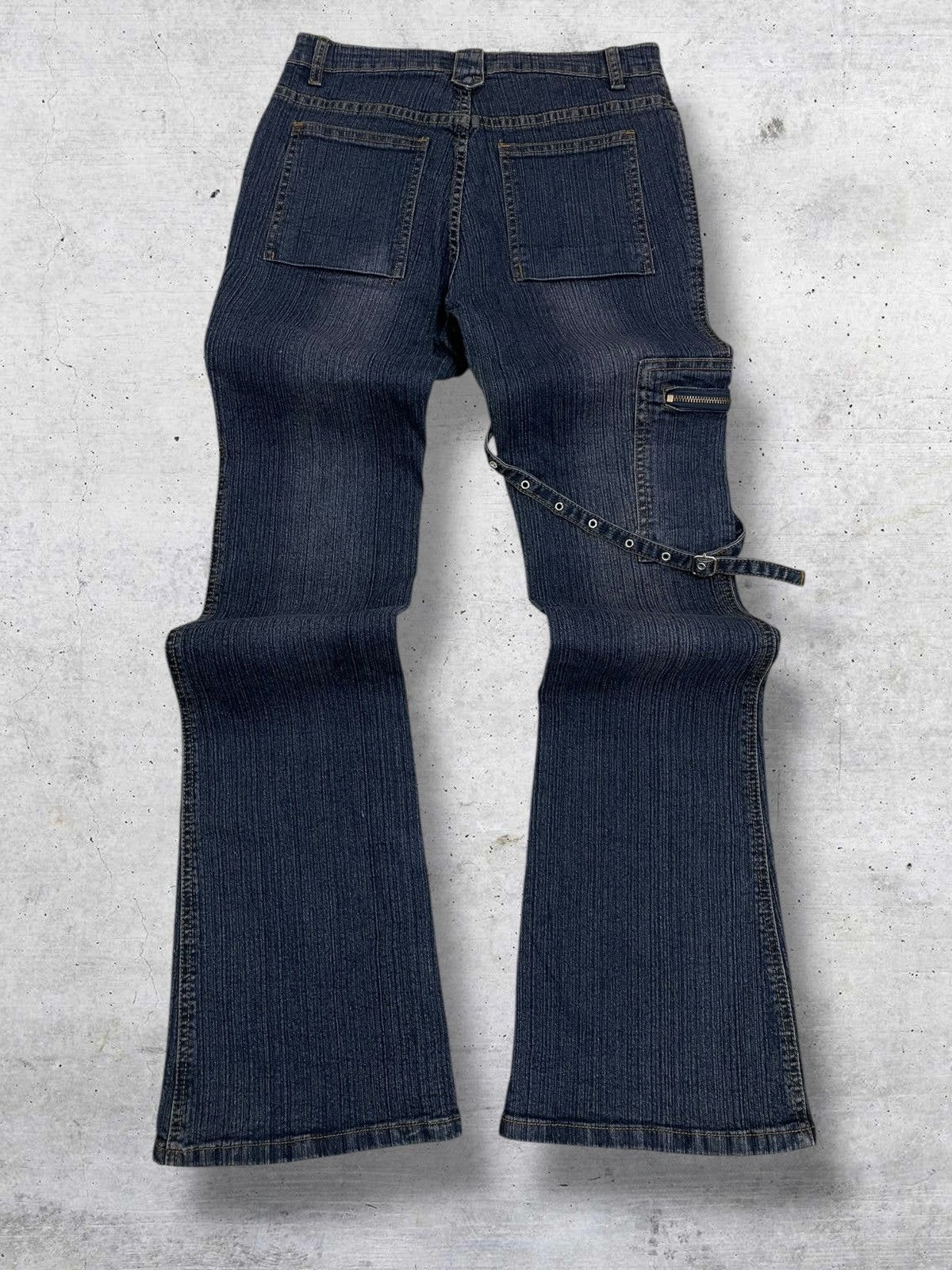 Beauty Beast VINTAGE HAPHAZARD 90S JAPAN DESIGNER FLARED BONDAGE OG DENIM Size US 27 - 9 Thumbnail