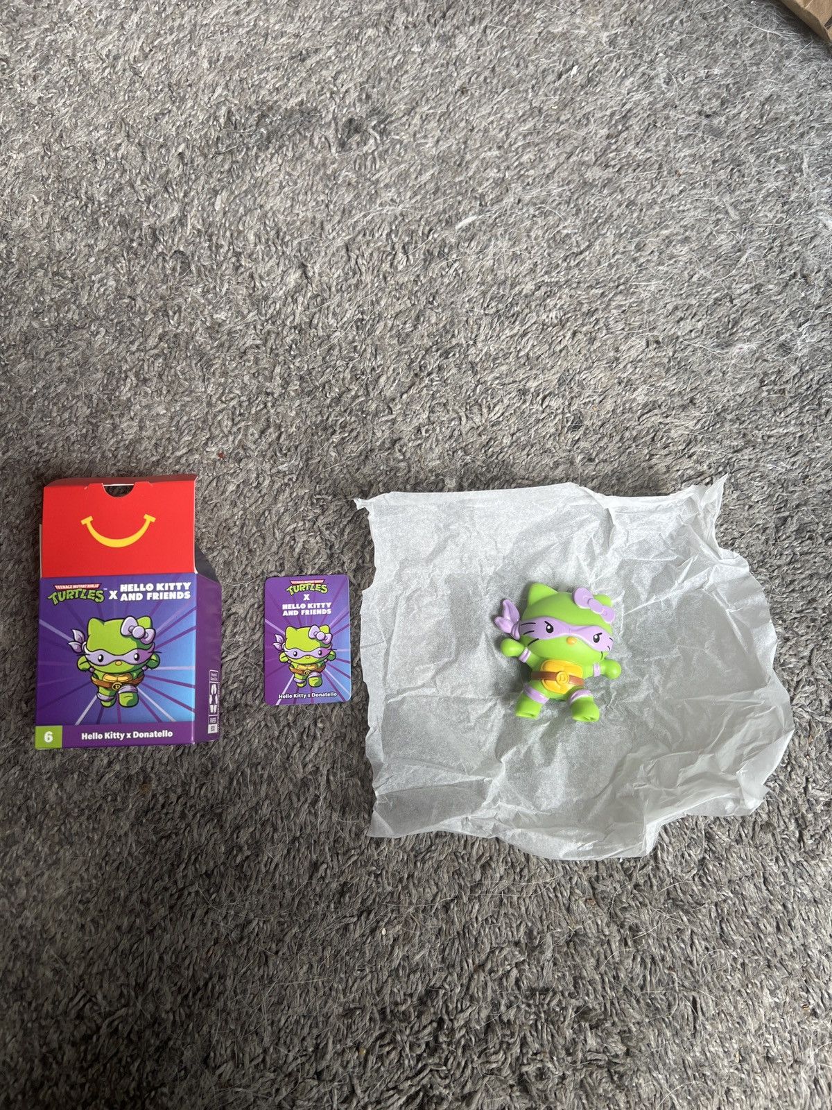 Nickelodeon TMNT X Hello Kitty And Friends Hello Kitty X Donatello Size ONE SIZE - 1 Thumbnail