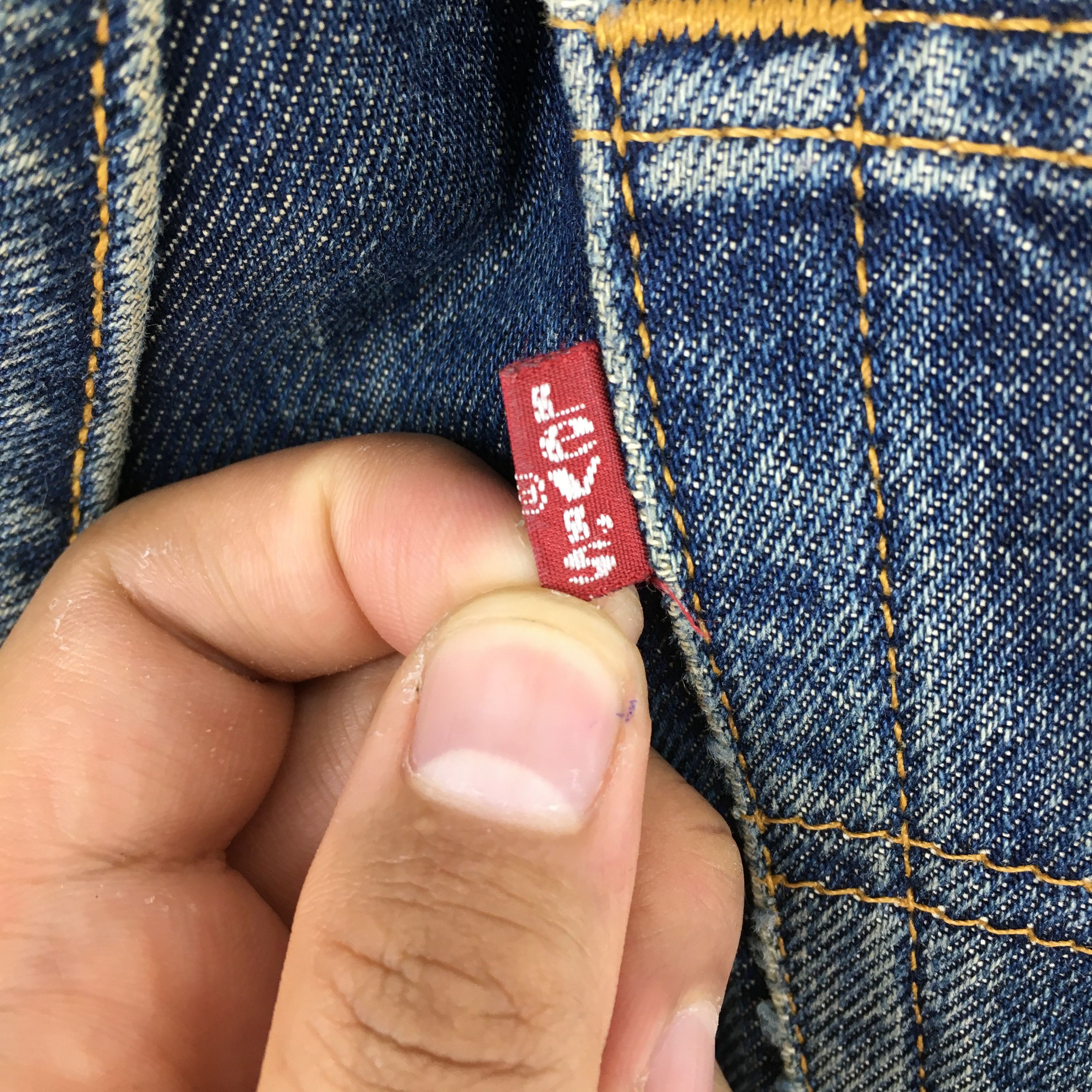 Levi's Size 31x29 Vintage 90s Levi's 501 Faded Blue Jeans S1072 Size US 31 - 12 Thumbnail