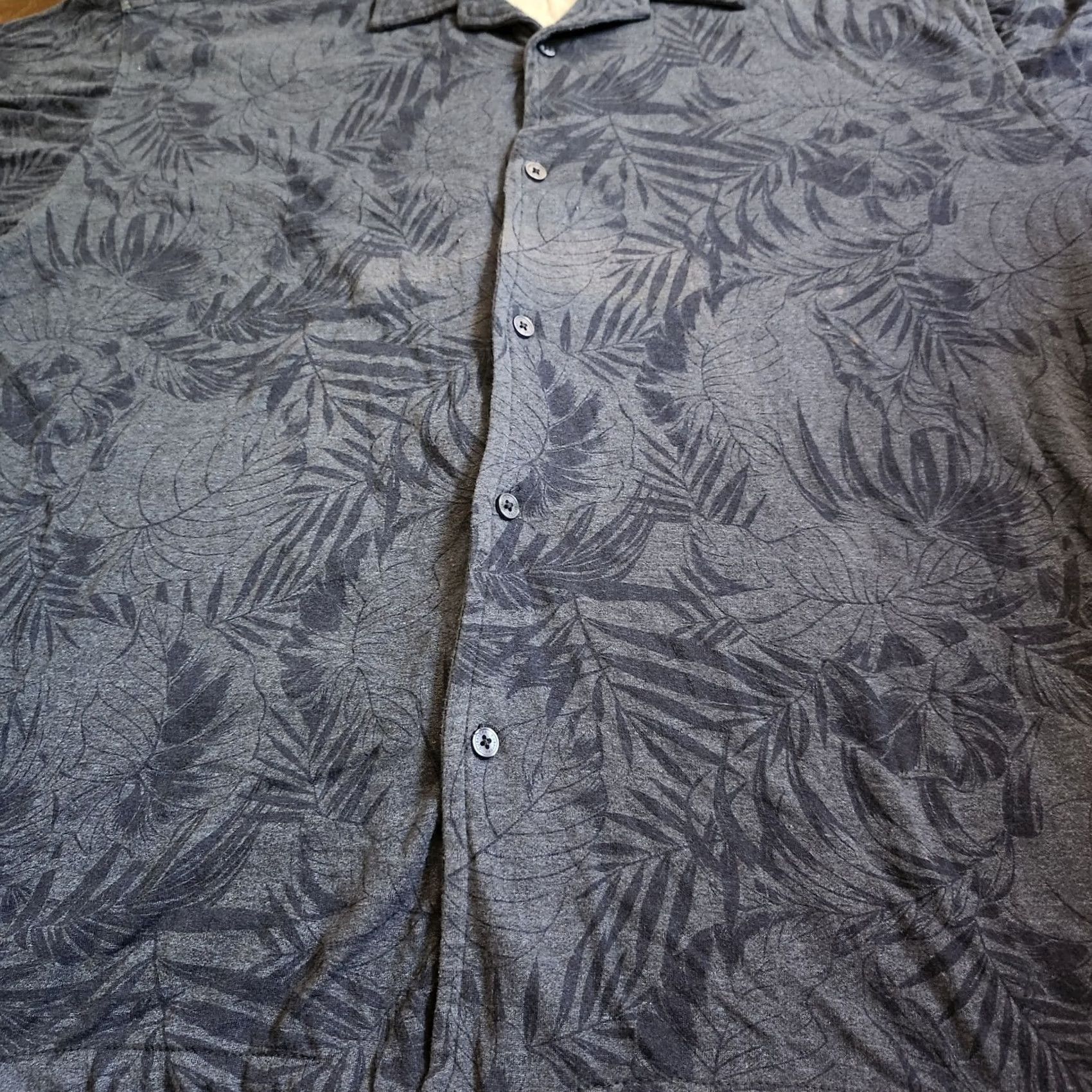 Cubavera Cubavera Men’s Floral Button-Up Shirt XL Navy Blue Short Sleeve Casual Mens Regular Fit Size US XL / EU 56 / 4 - 5 Thumbnail