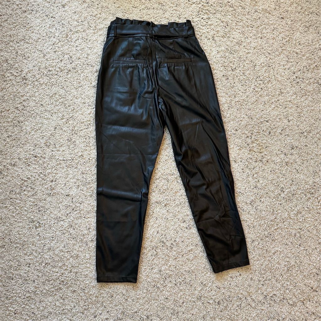 Other Vero Moda Women's Black Paperbag Faux Leather Ankle Pants S Size 29" - 2 Thumbnail