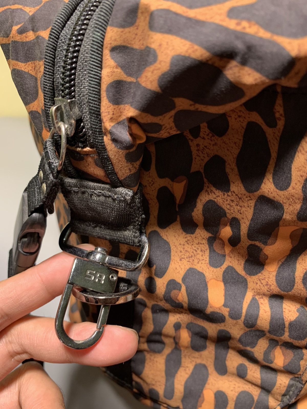 Sonia Rykiel SONIA RYKIEL LEOPARD PRINT HAND DUFFLE BAG Size ONE SIZE - 7 Thumbnail