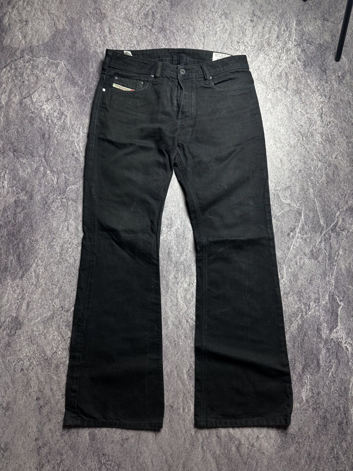 Designer × Diesel × Streetwear y2K diesel zathan bootcut low 