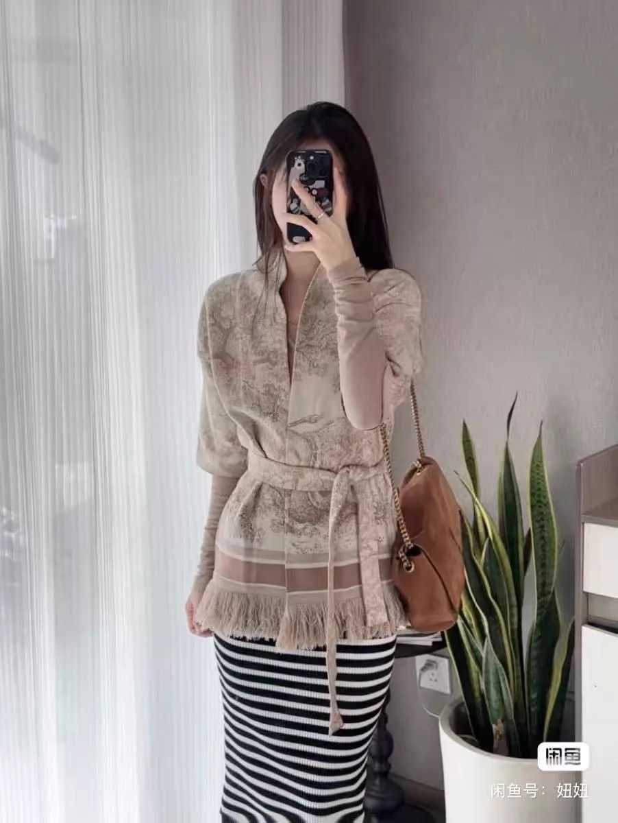 Dior Dior Wool Cashmere S Jacket 96cm Bust 70cm Length New Size S / US 4 / IT 40 - 6 Thumbnail