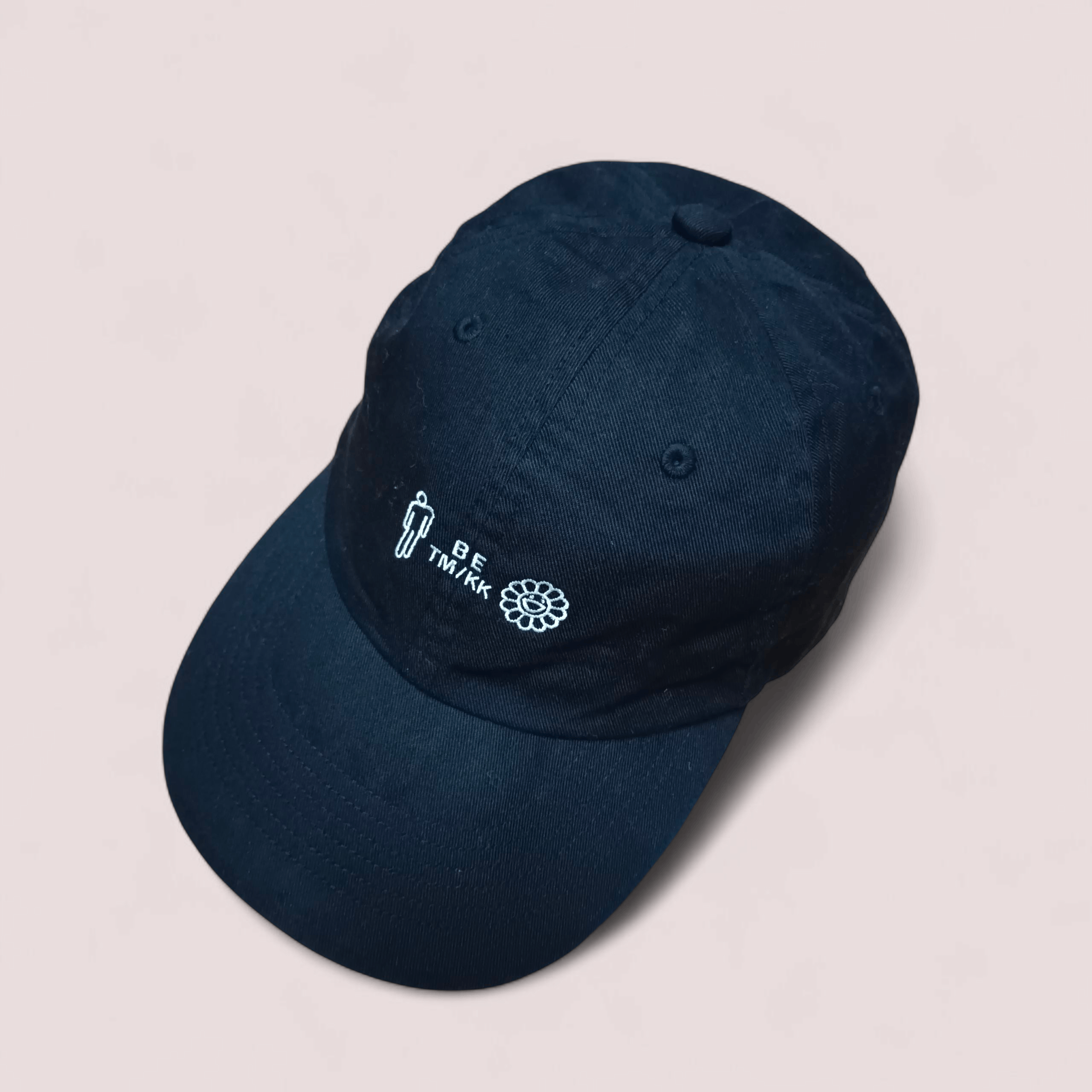 Billie Eilish × Takashi Murakami Uniqlo Billie Eilish Collab Takashi Murakami 5 Panel Hat Size ONE SIZE - 4 Thumbnail