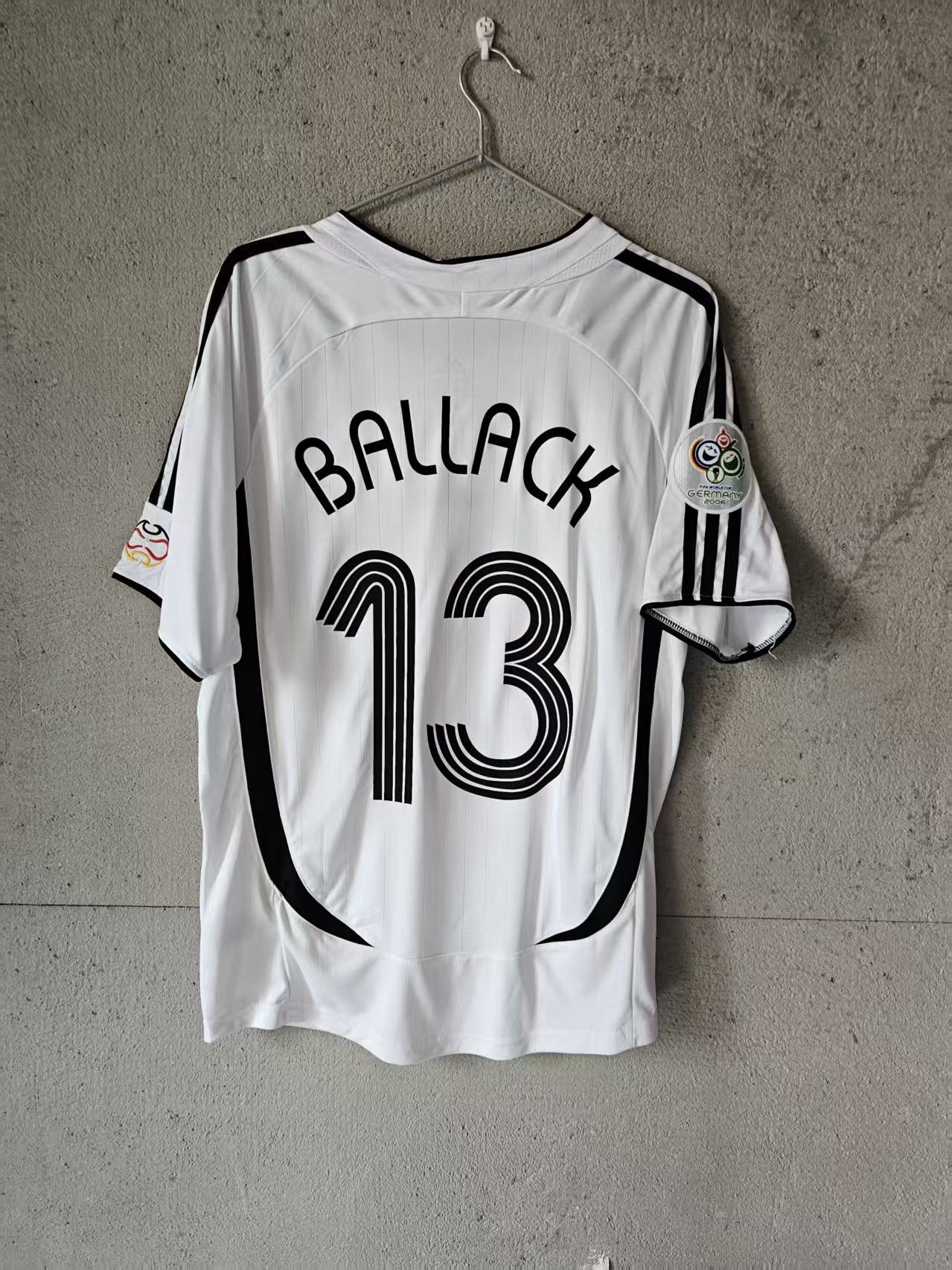 Adidas Michael Ballack Jersey Germany Size US S / EU 44-46 / 1 - 2 Thumbnail