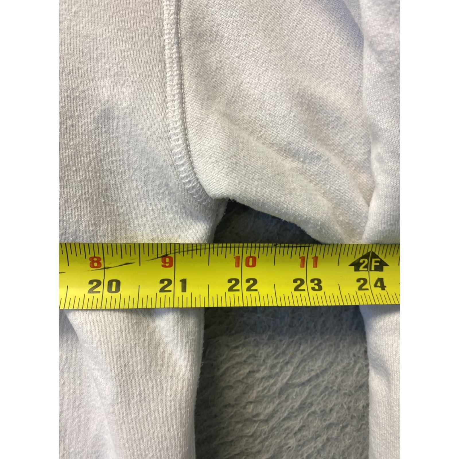 Vintage VINTAGE Coca-Cola Mens Crewneck Sweatshirt Size Medium White Cotton Blend Pullover 80s 90s Size US M / EU 48-50 / 2 - 6 Thumbnail