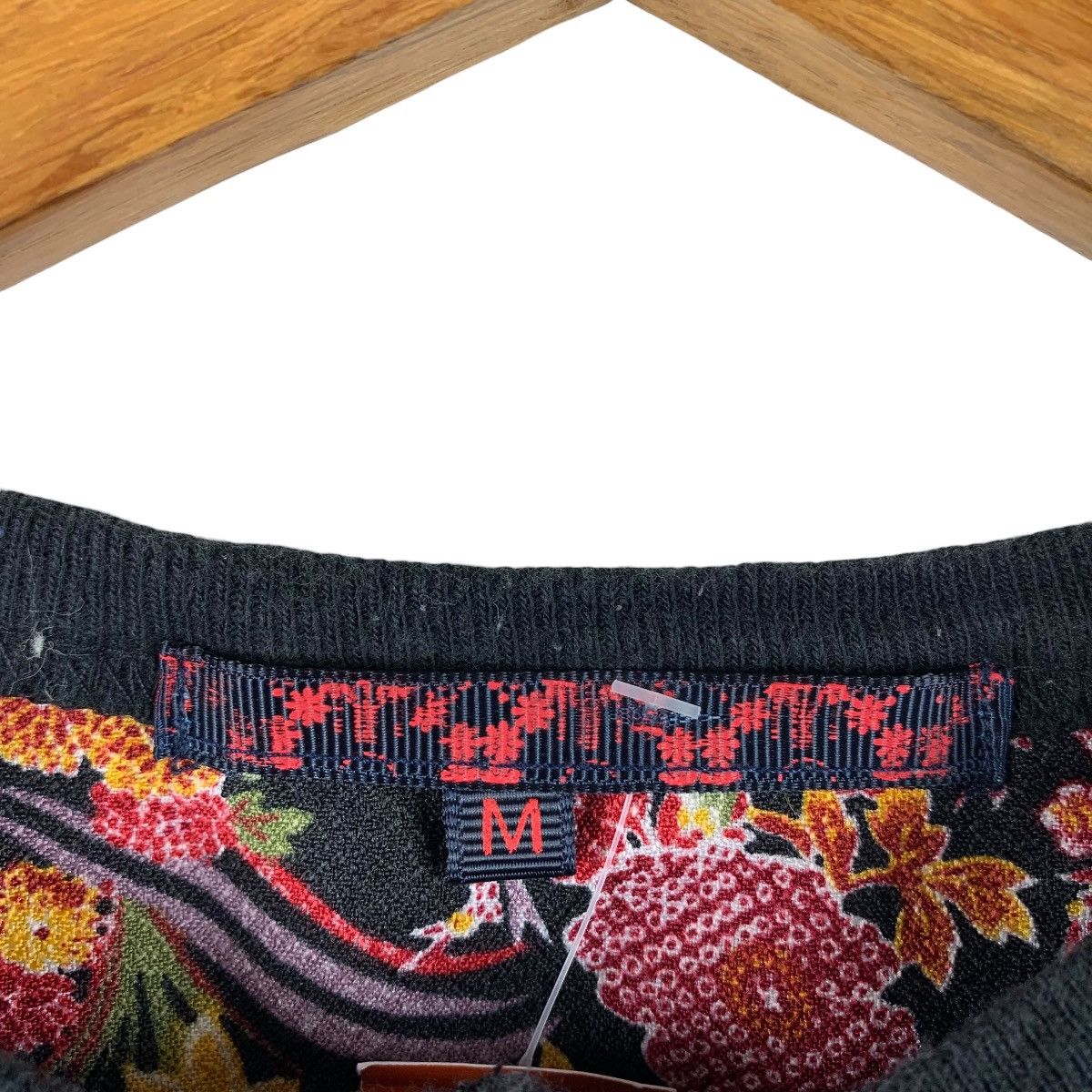 Japanese Brand SUKAJAN japanese culture dragon design tee Size US M / EU 48-50 / 2 - 3 Thumbnail