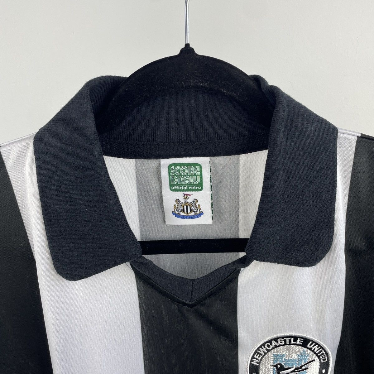 Vintage Newcastle United Retro Score Draw Home Jersey Shirt 1982 Size US L / EU 52-54 / 3 - 7 Thumbnail