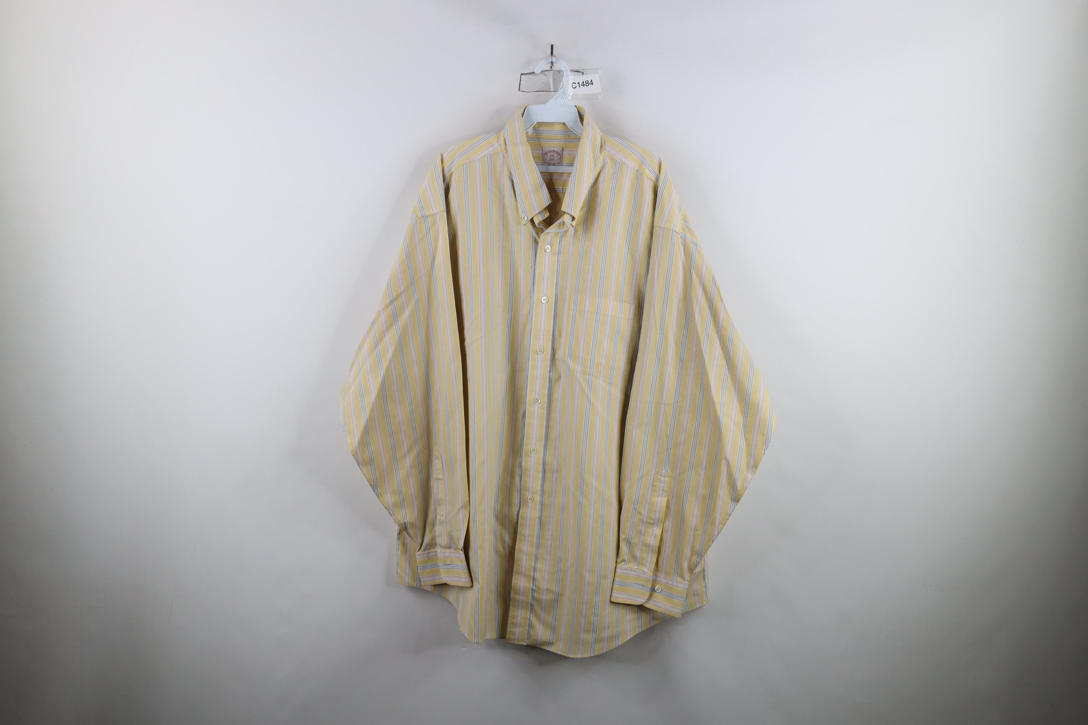 Brooks Brothers × Vintage Vintage Brooks Brothers Cotton Button Down Shirt OCBD Size US XXL / EU 58 / 5 - 1 Thumbnail