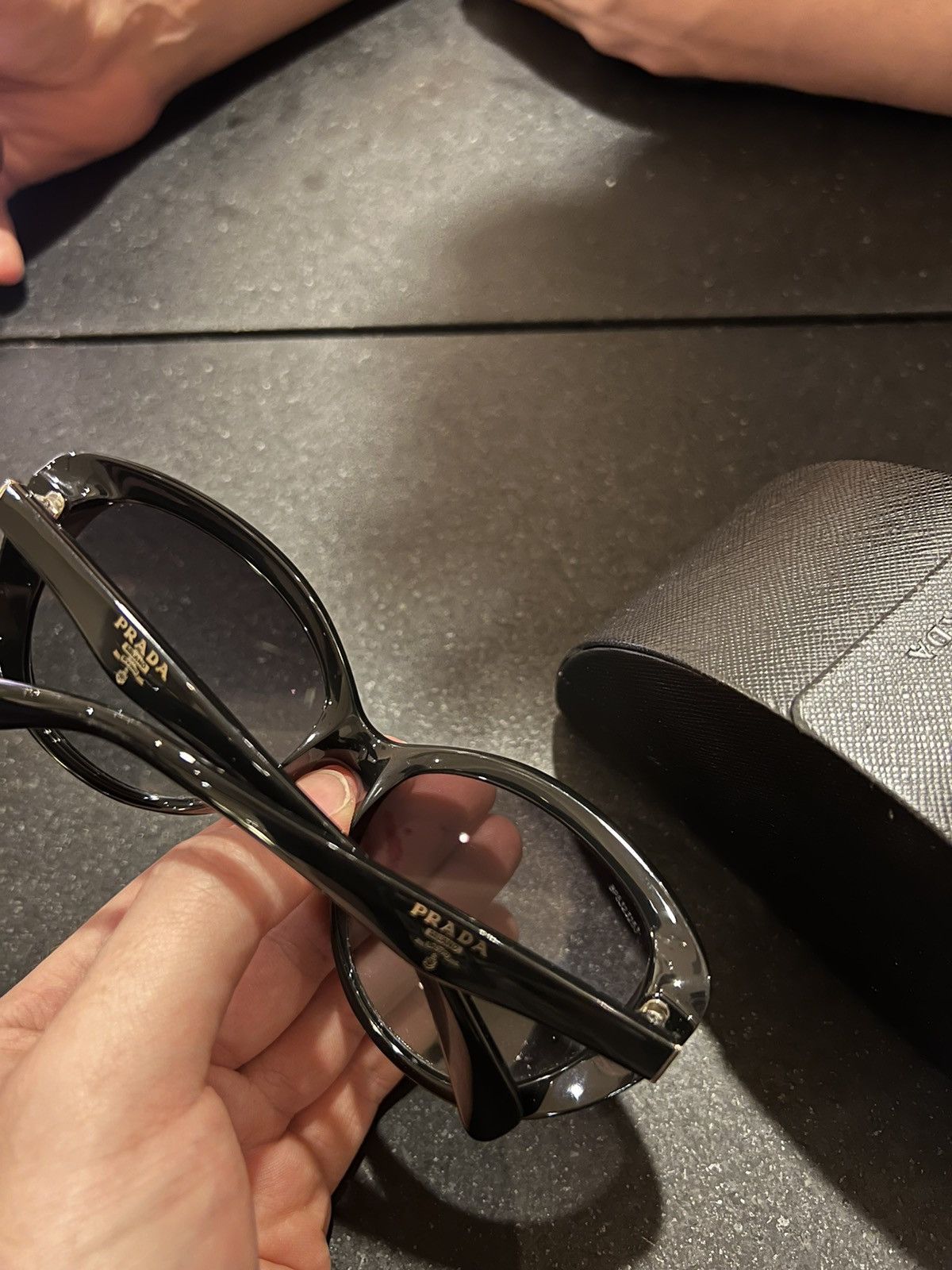 Prada Prada cat eye sunglasses black acetate Size ONE SIZE - 7 Thumbnail