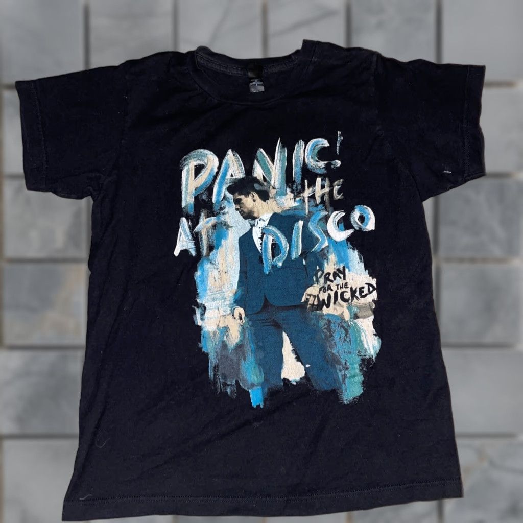 Vintage VINTAGE Panic at the Disco T-Shirt Black Small Mens Regular Size S Band Music Punk Logo Tee Size US S / EU 44-46 / 1 - 1 Thumbnail