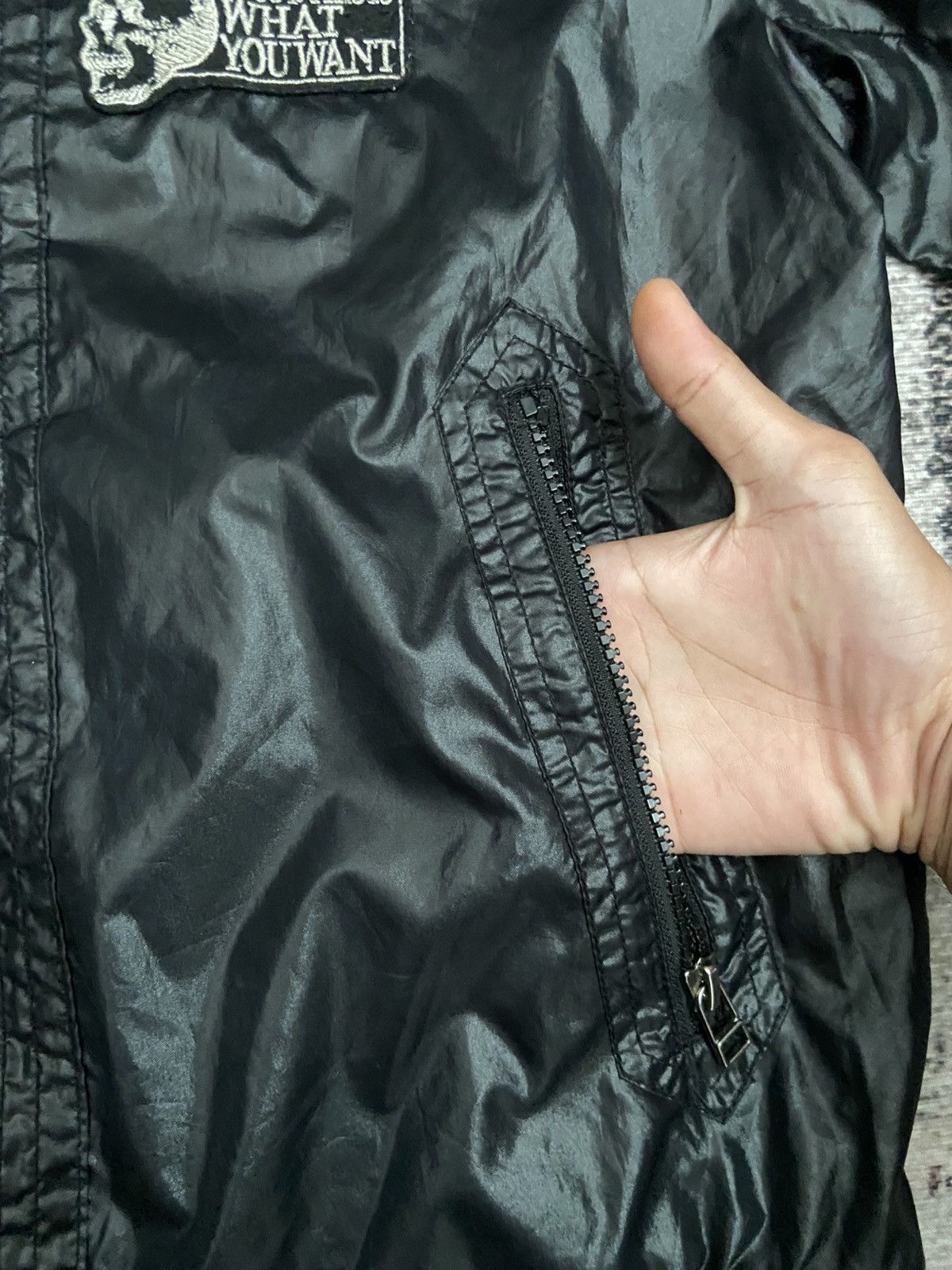 Von Dutch Von Dutch Y2K Patched Nylon Jacket Size US L / EU 52-54 / 3 - 5 Thumbnail