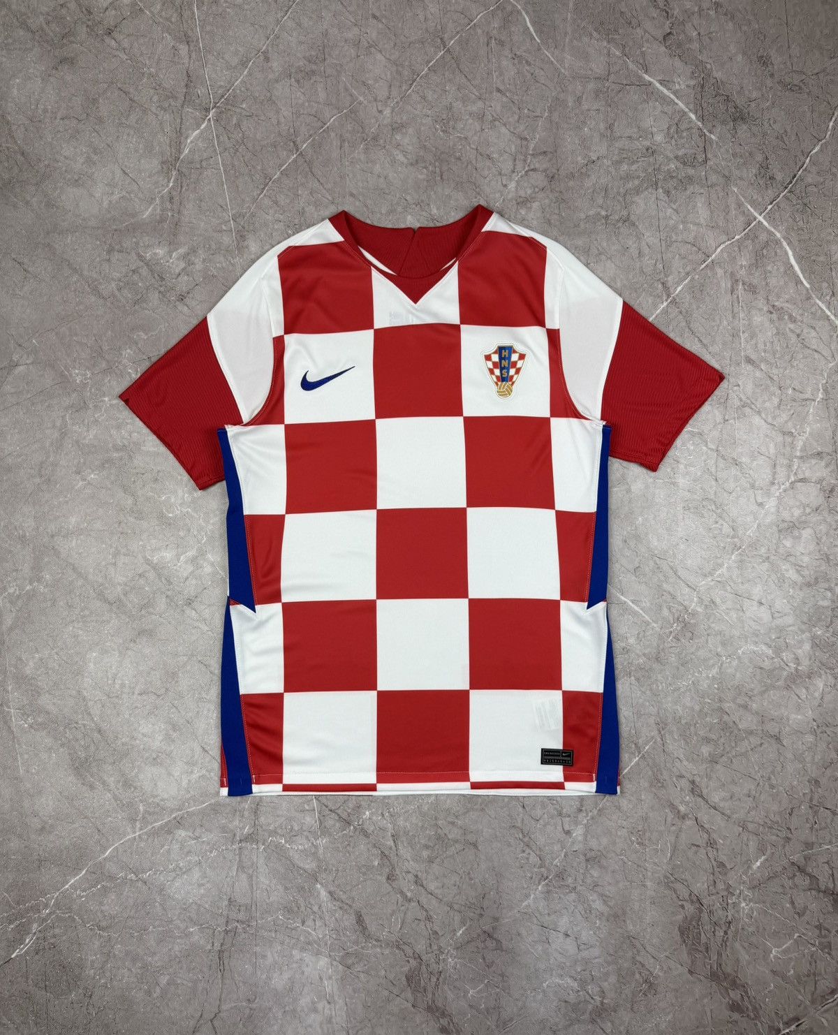 Nike Nike Croatia hns soccer jersey Size M Size US M / EU 48-50 / 2 - 1 Thumbnail