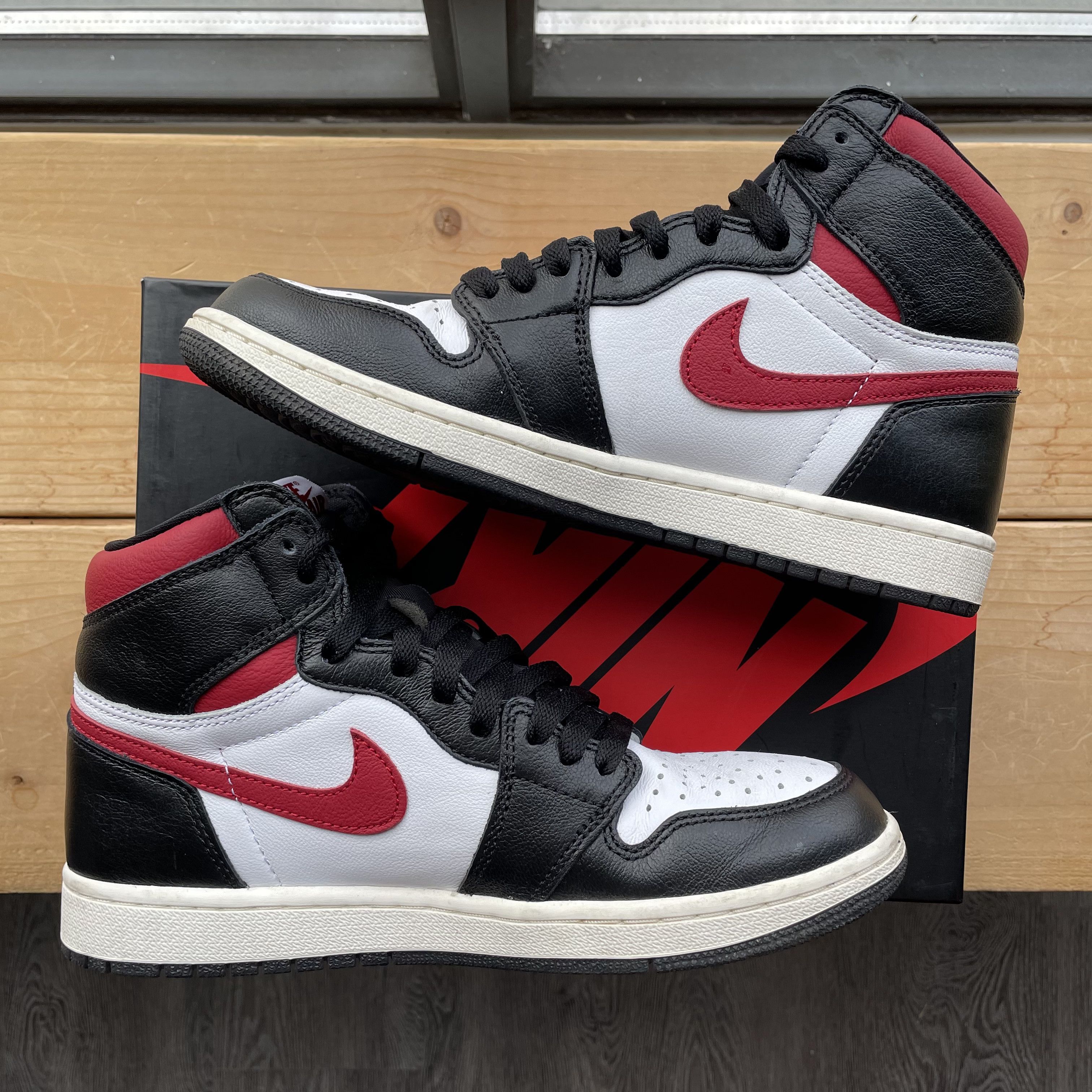 Jordan Brand Jordan 1 Retro High 'Black Gym Red' Size US 8 / EU 41 - 6 Thumbnail