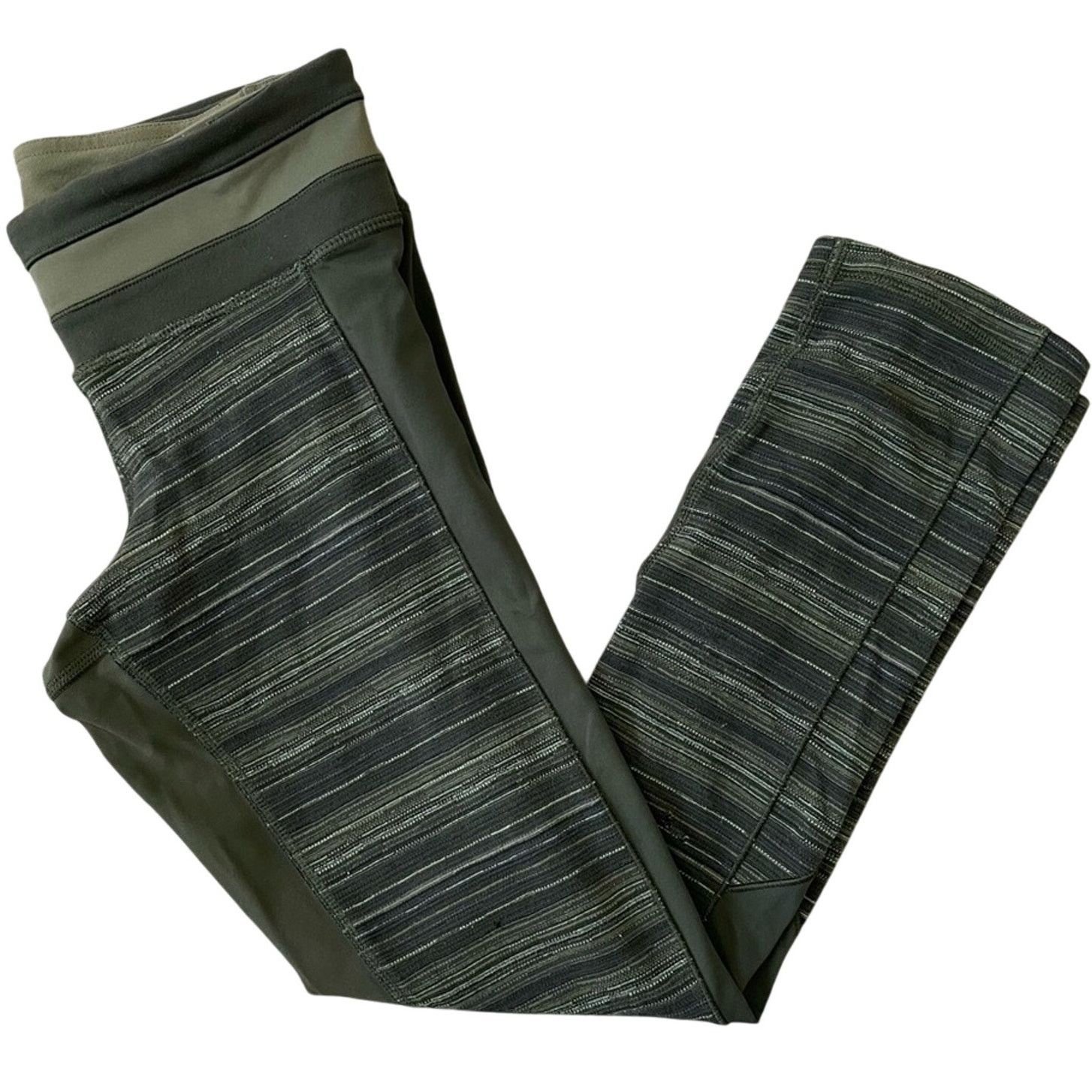 Lululemon Lululemon Give Me Qi Leggings 4 Crop Activewear Athleisure Size 27" / US 4 / IT 40 - 1 Thumbnail