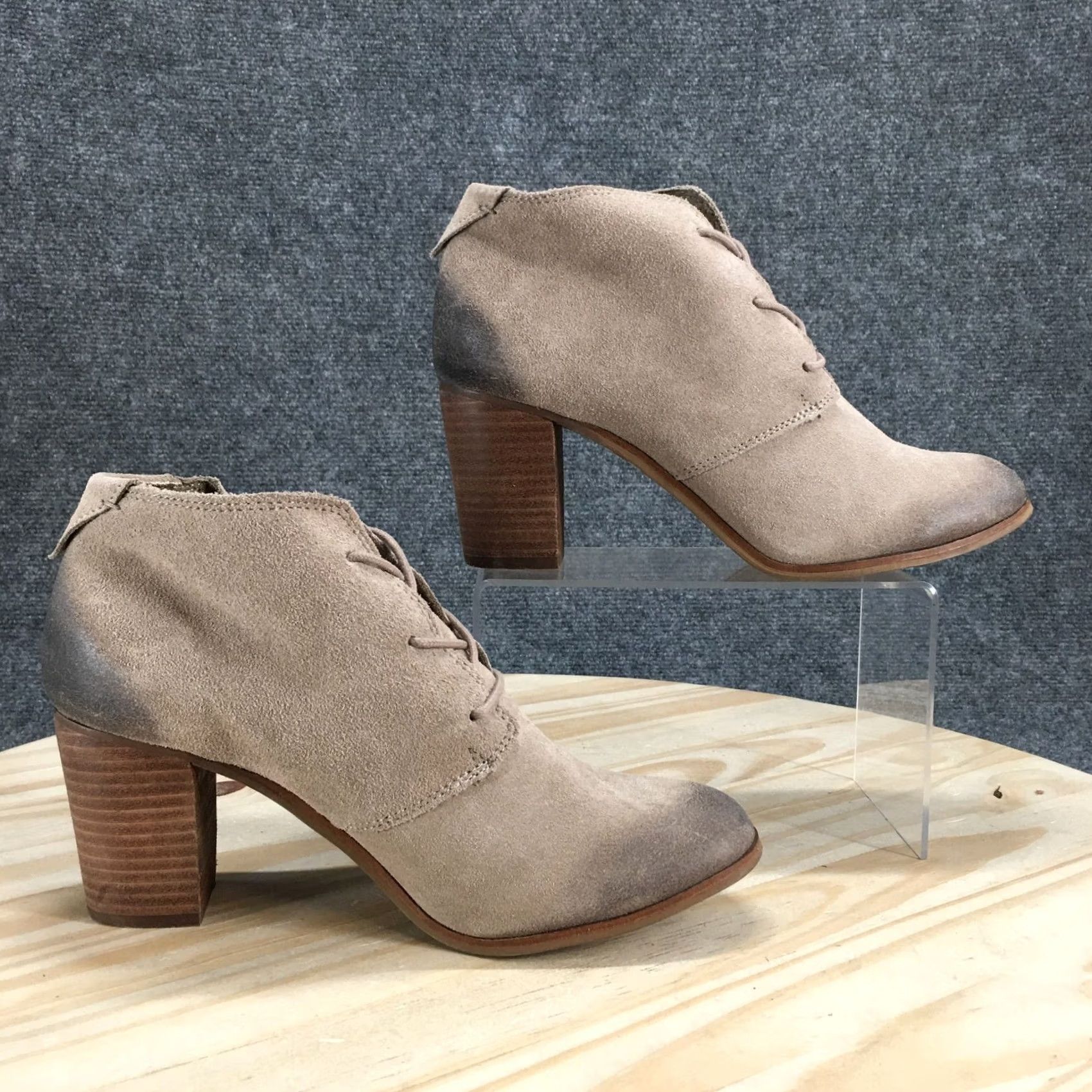 Toms TOMS Boots Womens 9.5 Ankle Bootie Beige Almond Toe Lace Up Block Heel Casual Shoes Size US 10 / IT 40 - 2 Thumbnail