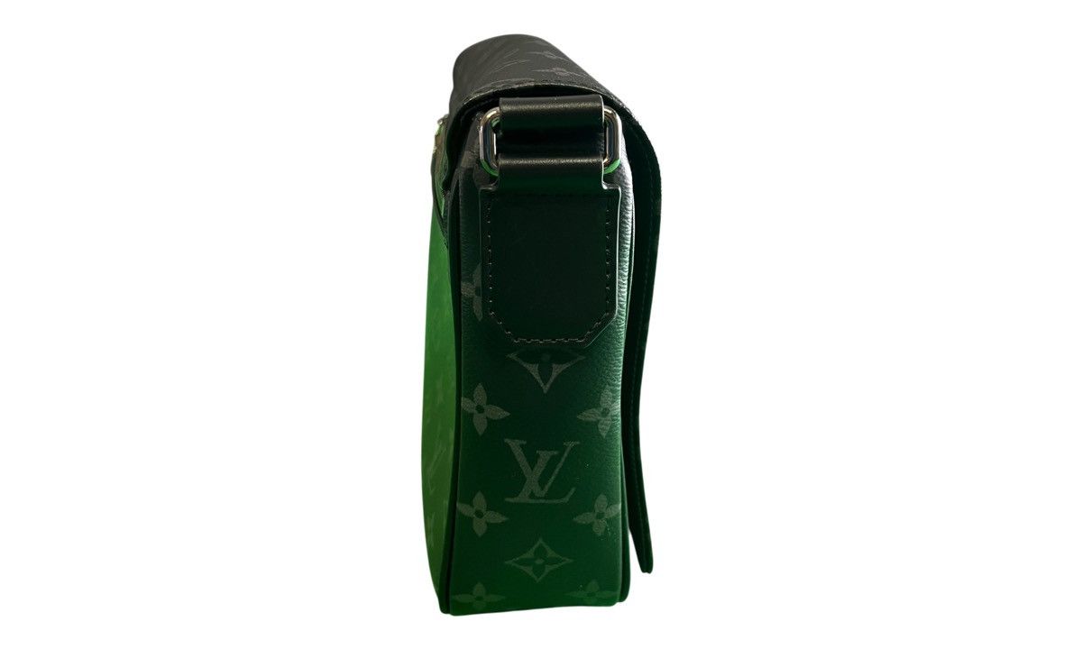 Louis Vuitton Louis Vuitton Monogram Eclipse PM Noir Black (PreOwned) Size ONE SIZE - 3 Thumbnail