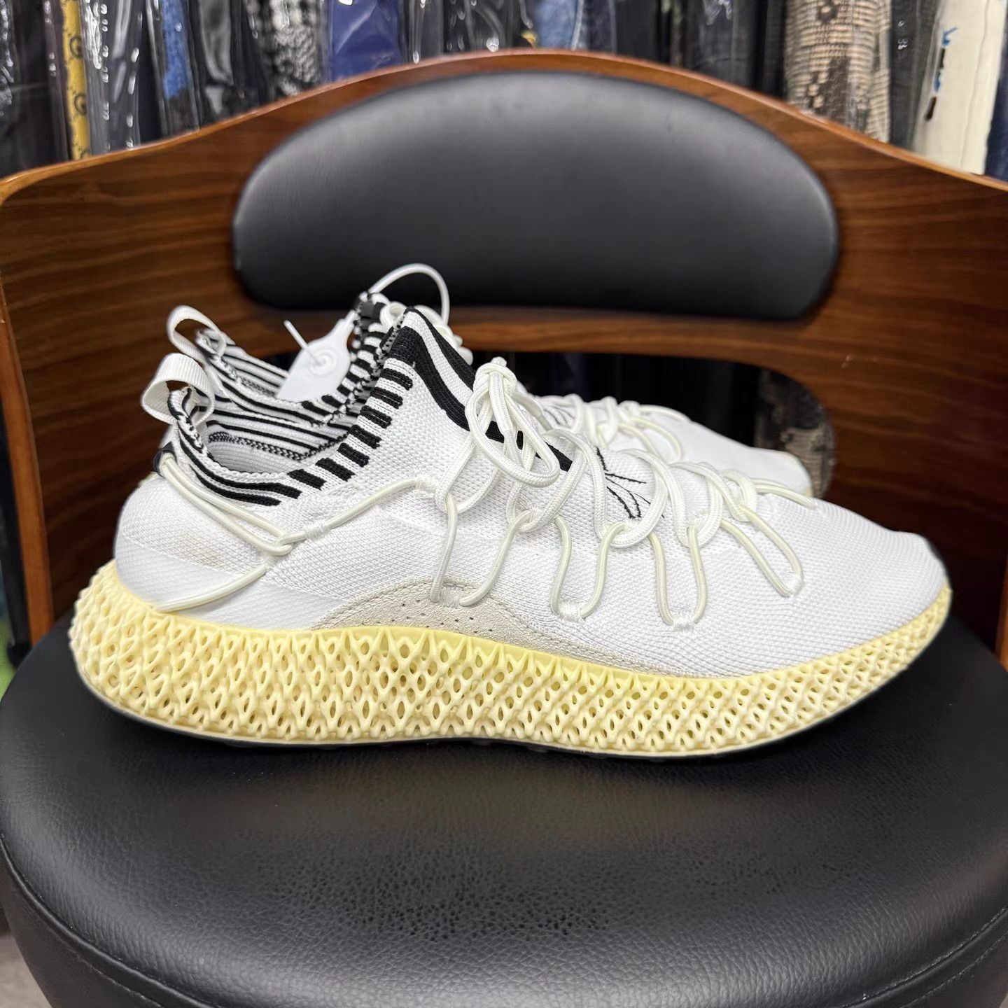 Y-3 Y-3 Runner2 Collaboration Ultra Limited White K15 Size US 10 / EU 43 - 4 Thumbnail