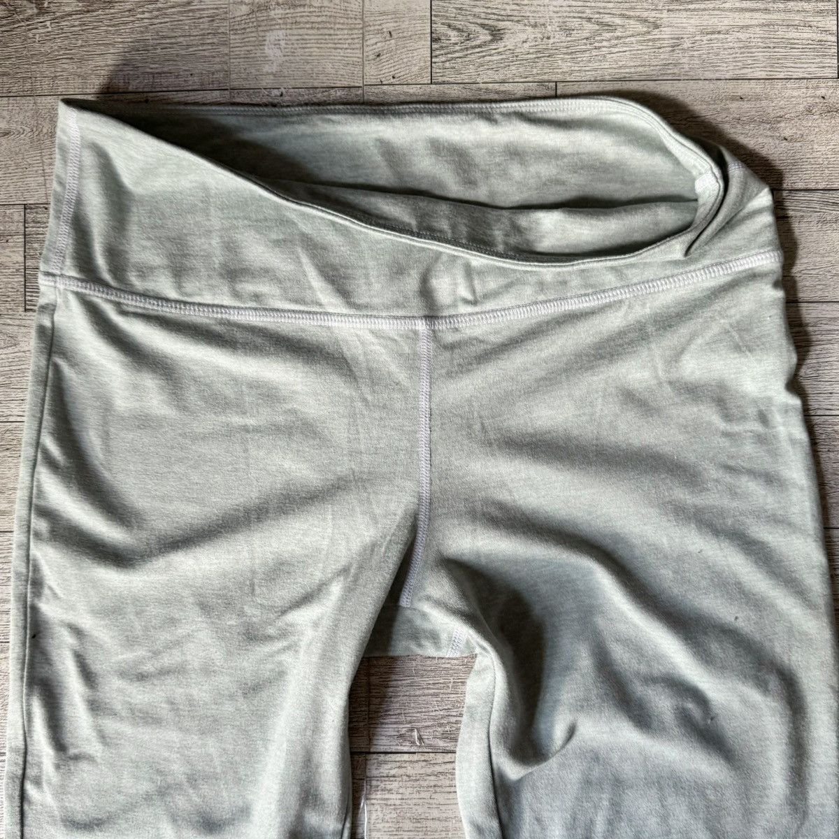 Free People FP Movement, Reworked, Ace Mesh Detailed Leggings, S/M Size 28" / US 6 / IT 42 - 6 Thumbnail