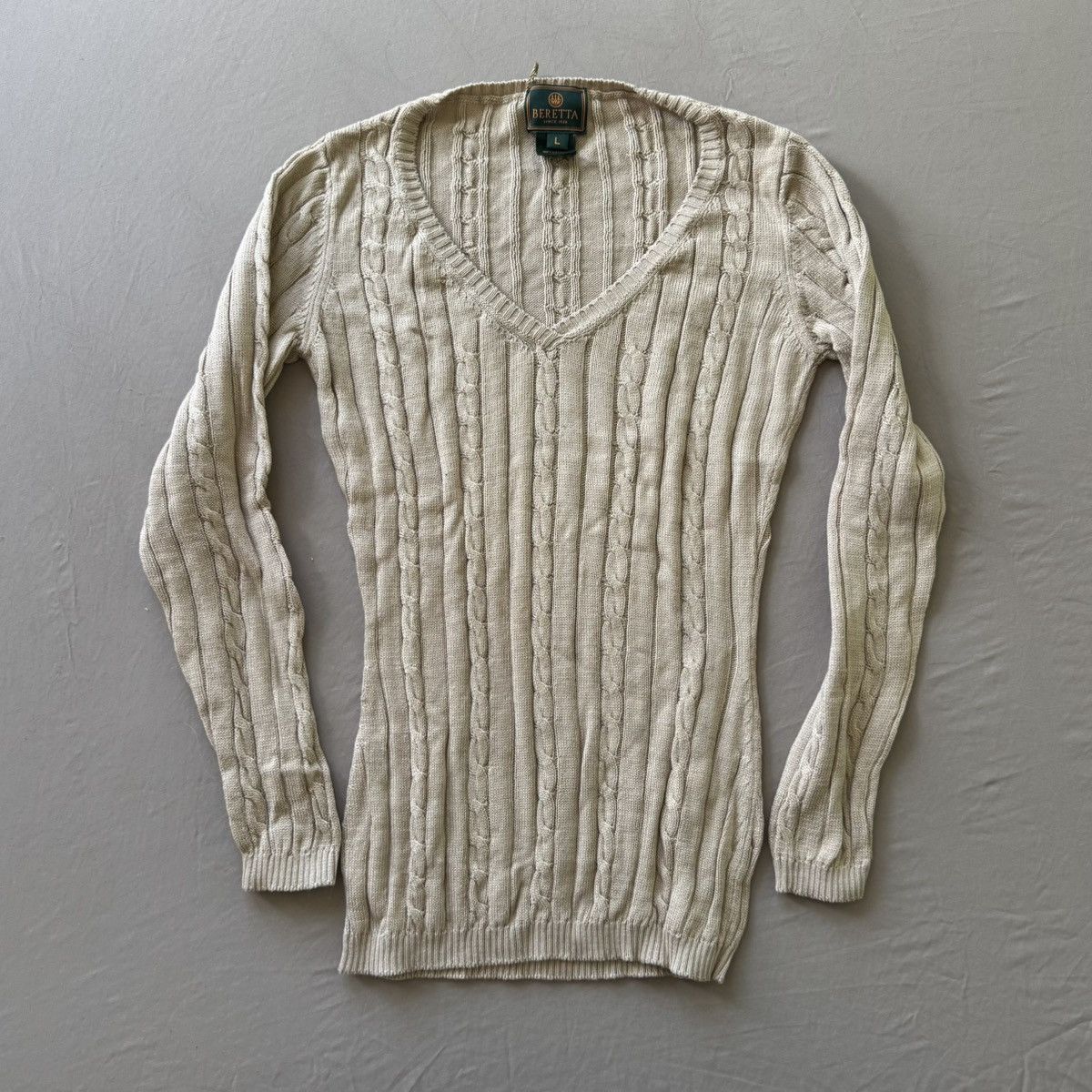 Beretta Beretta V-Neck Cable Knit Sweater Size L / US 10 / IT 46 - 1 Thumbnail