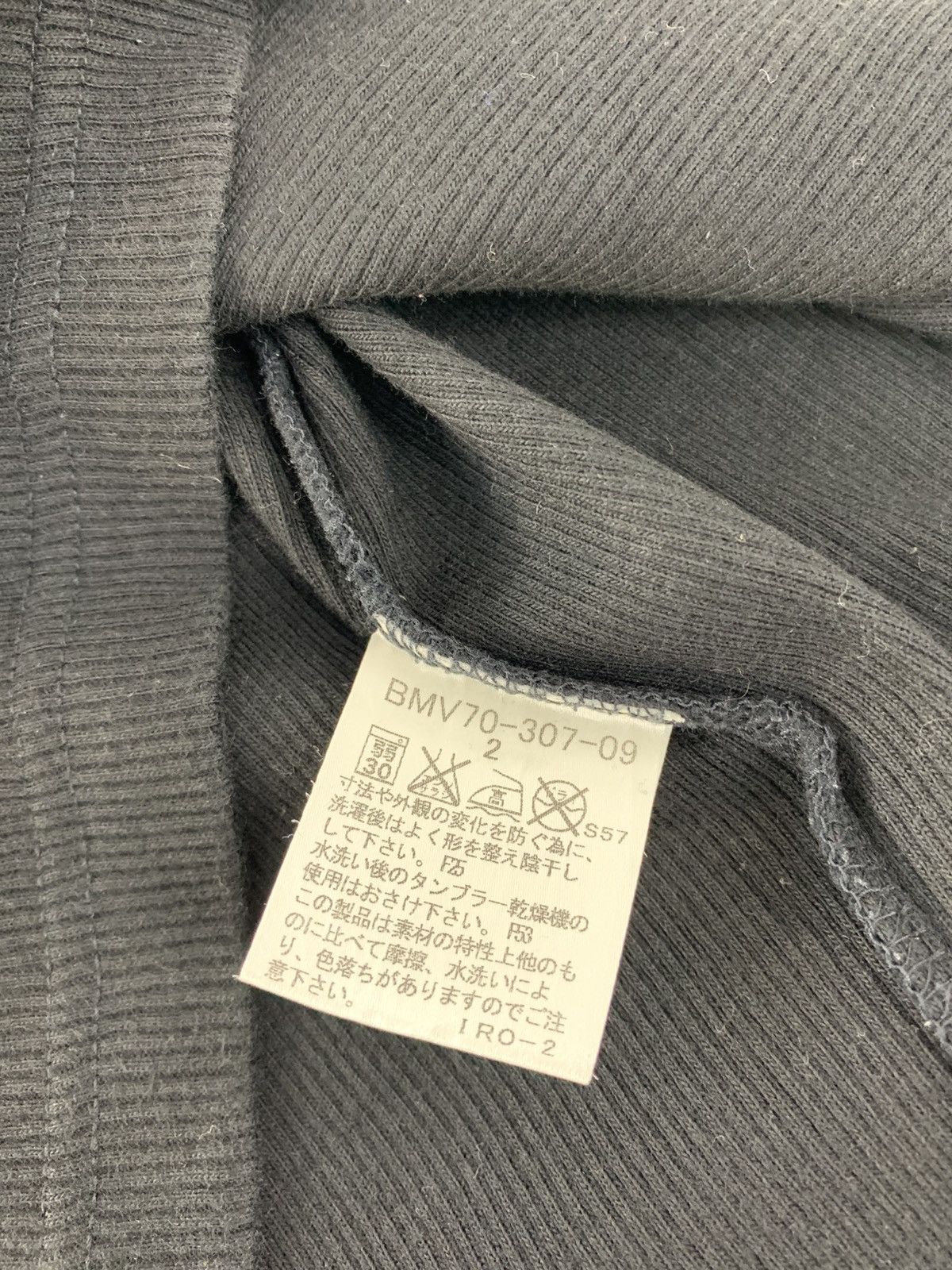 Burberry Burberry Black Label Longsleeve Henley Neck Tee Size US S / EU 44-46 / 1 - 7 Thumbnail