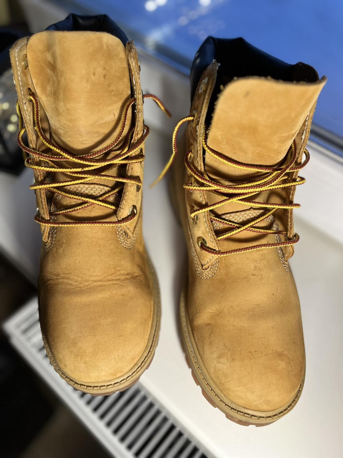 Timberland *Very Rare* Ventech III Graffiti Graphic Timberland