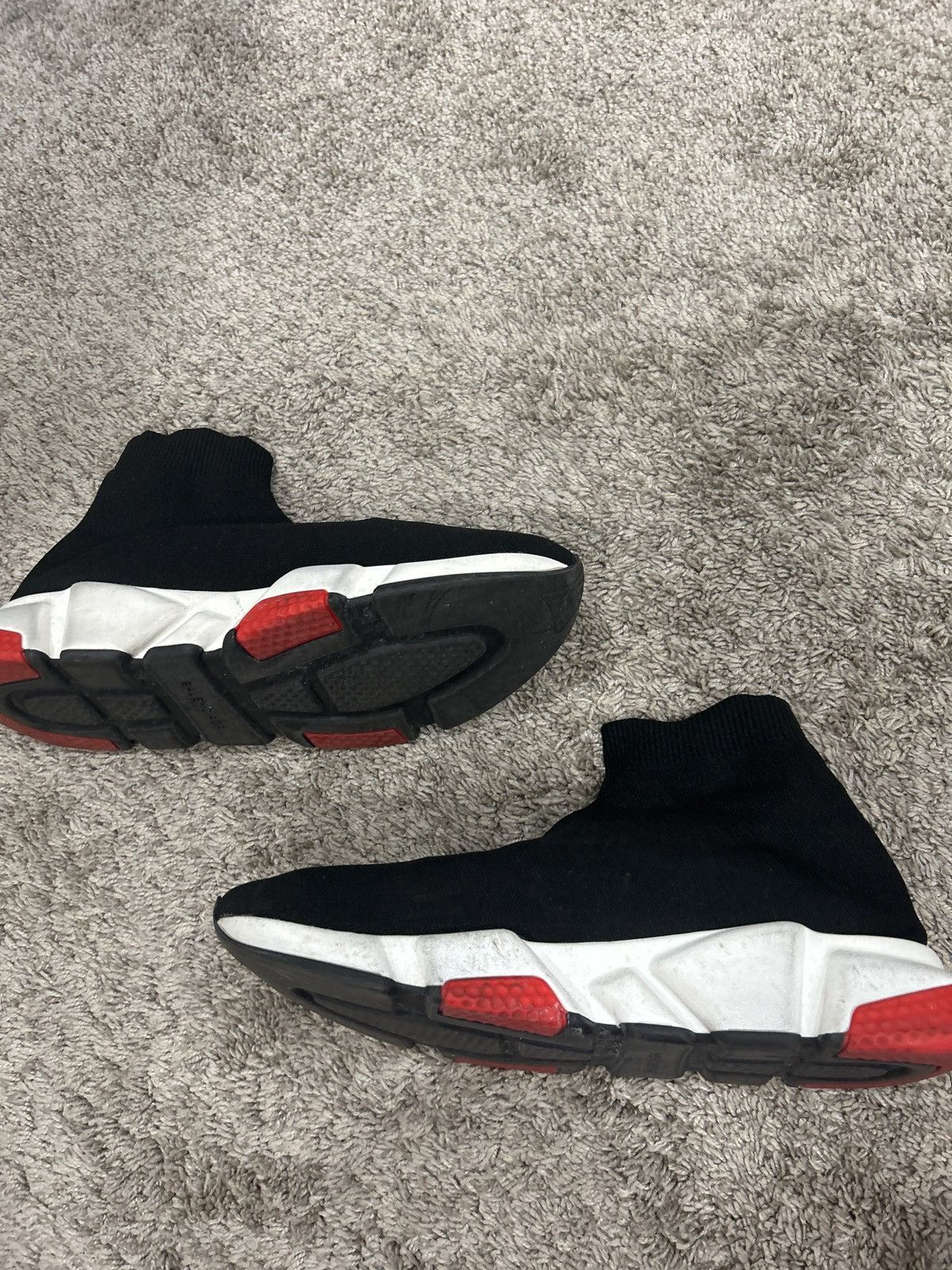 Balenciaga Balenciaga sneaker size 42 or 9 mens size Size US 9 / EU 42 - 4 Thumbnail