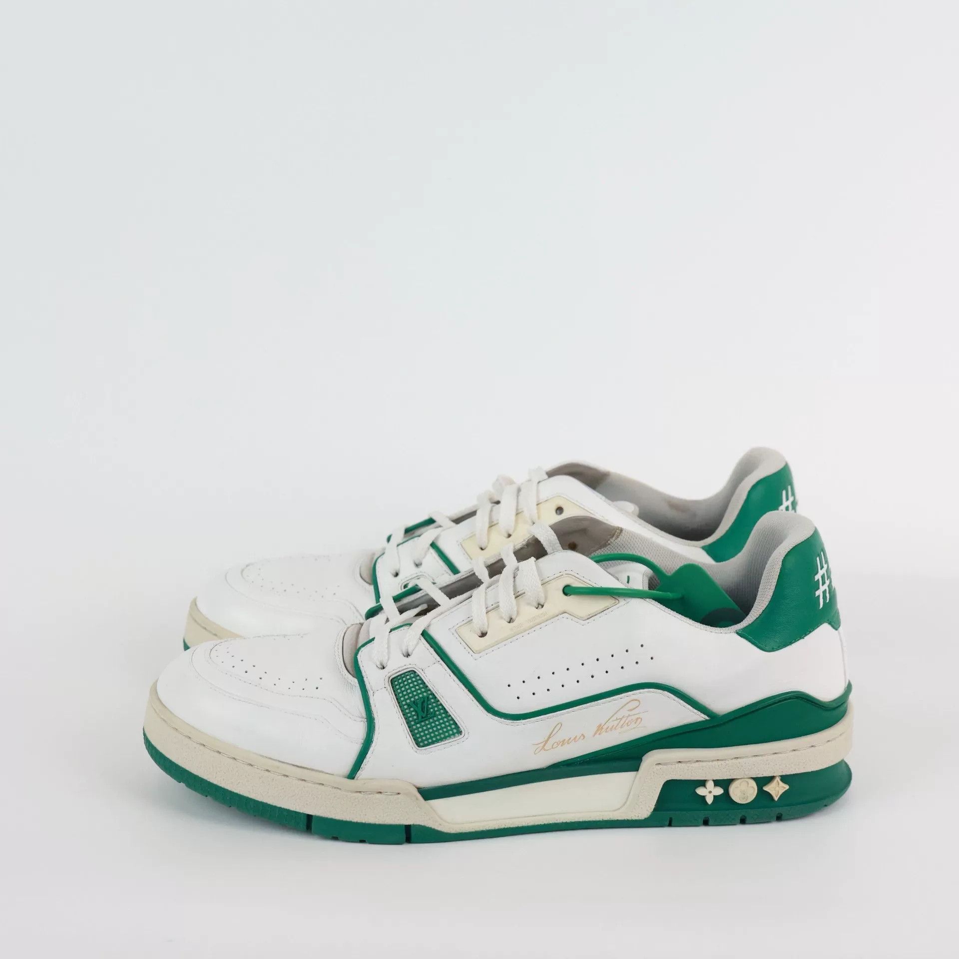 Louis Vuitton Louis Vuitton White Green Trainer Size US 8 / EU 41 - 1 Thumbnail