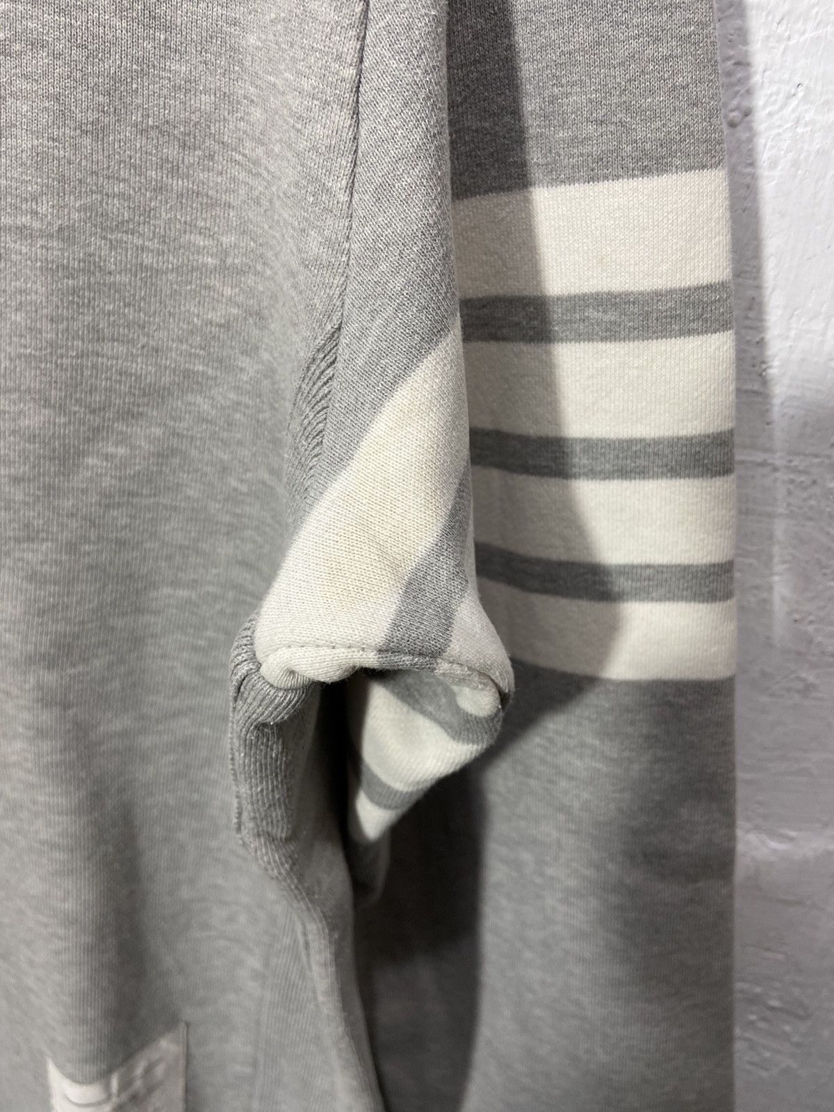 Thom Browne Thom Browne - 4 Bar Sweatshirt Grey Size US L / EU 52-54 / 3 - 10 Thumbnail