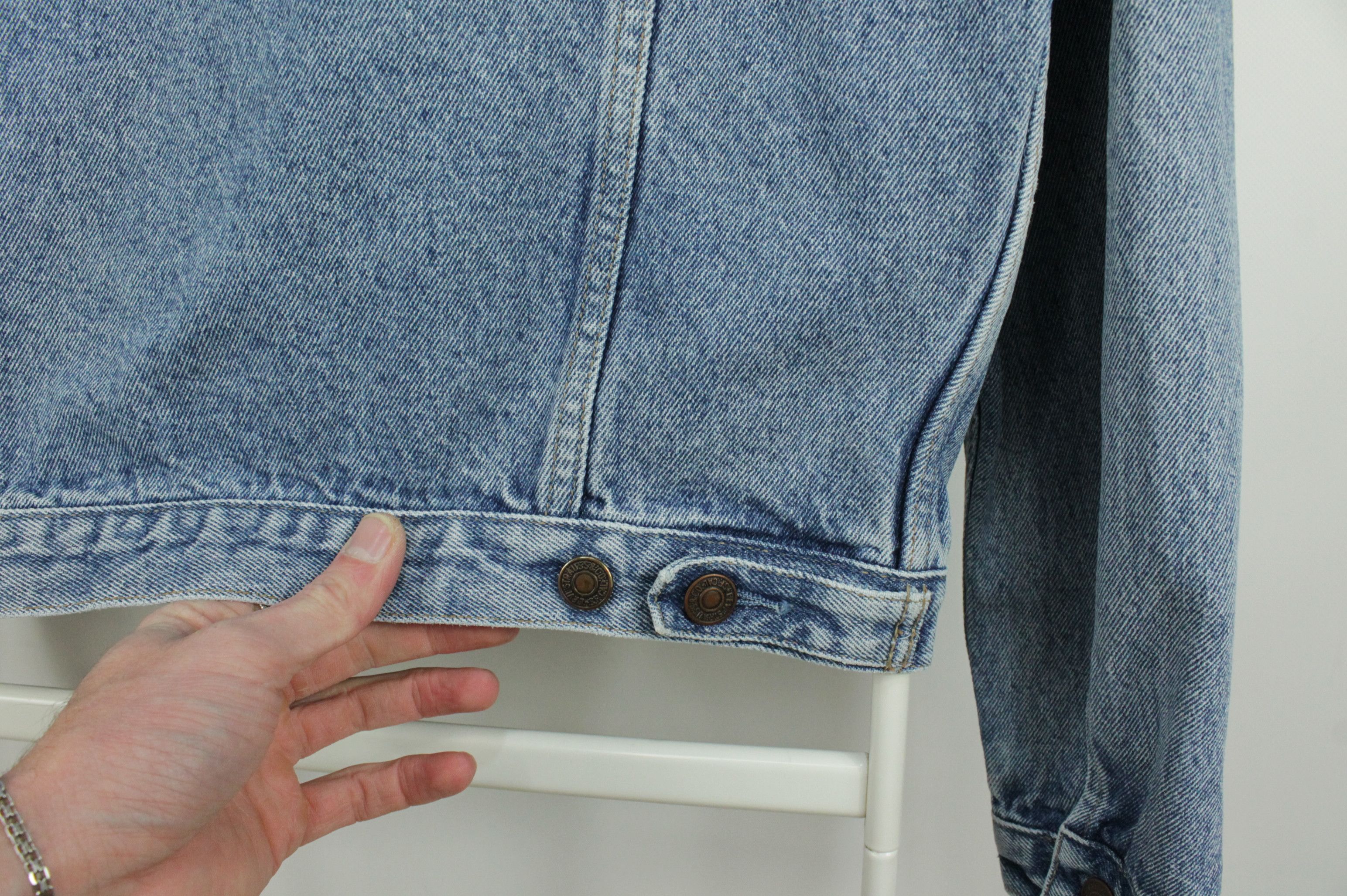 Levi's Vintage Levi's 70503 Blue Wash Denim Trucker Jacket Size US M / EU 48-50 / 2 - 9 Thumbnail