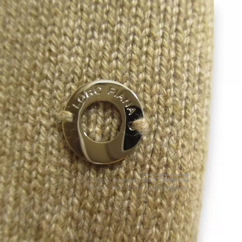 Loro Piana Loro Piana baby cashmere round neck knit sweater Size XS / US 0-2 / IT 36-38 - 3 Thumbnail