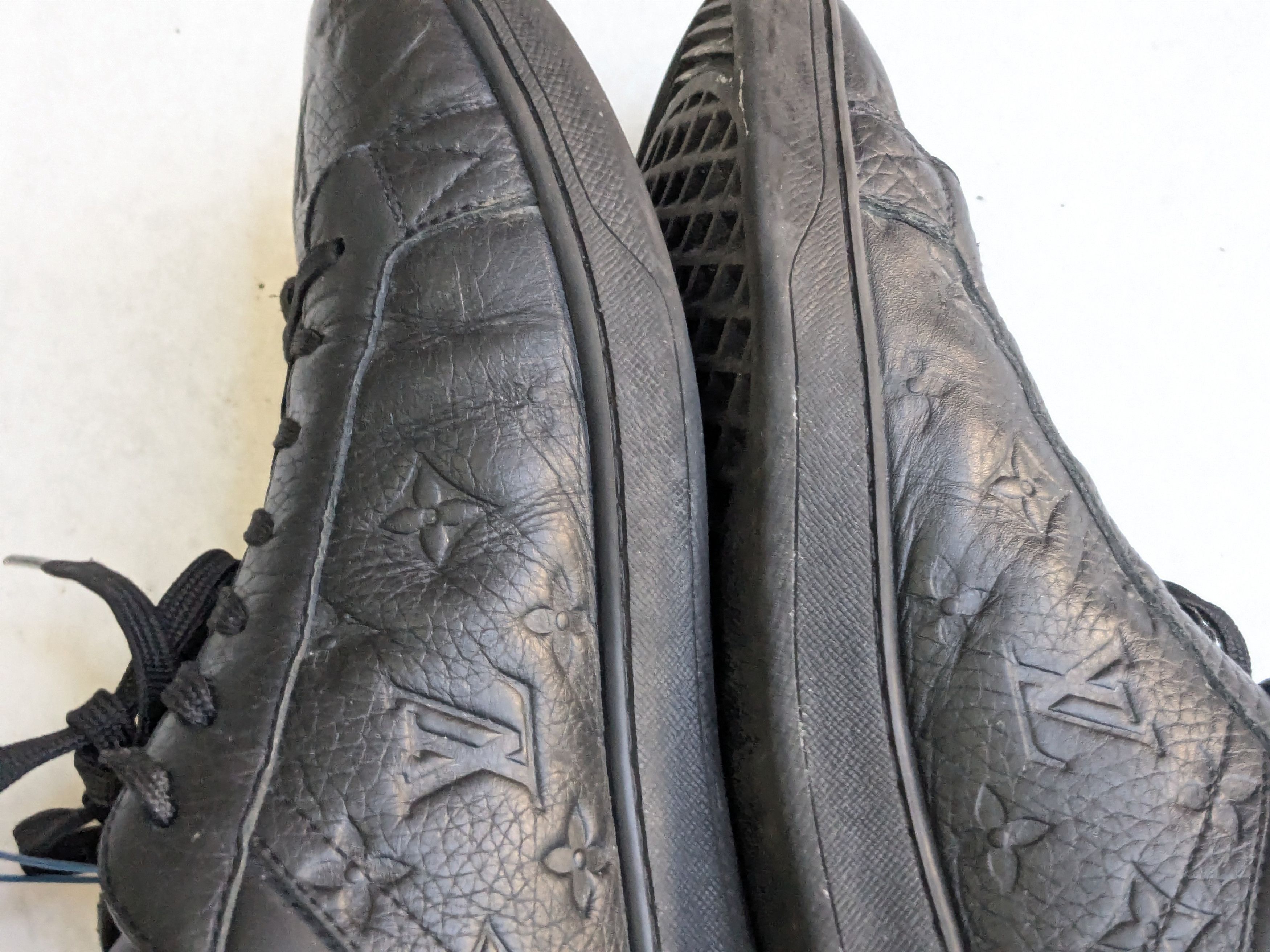 Louis Vuitton Louis Vuitton Luxembourg Black Monogram 11 Leather Size US 11 / EU 44 - 13 Thumbnail