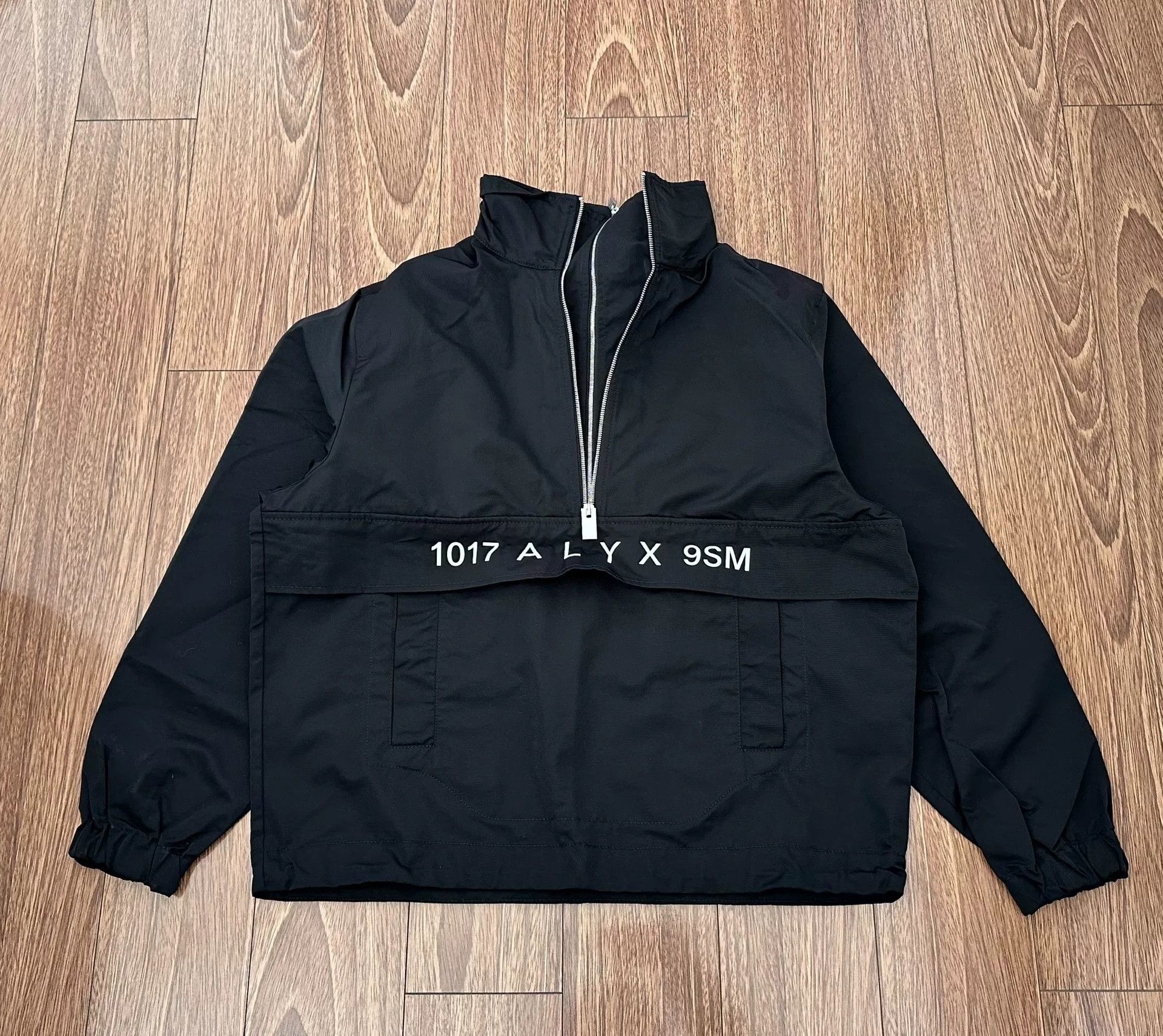 1017 ALYX 9SM 1017 Alyx 9Sm Short Zip Stand Collar Jacket Size US S / EU 44-46 / 1 - 1 Thumbnail