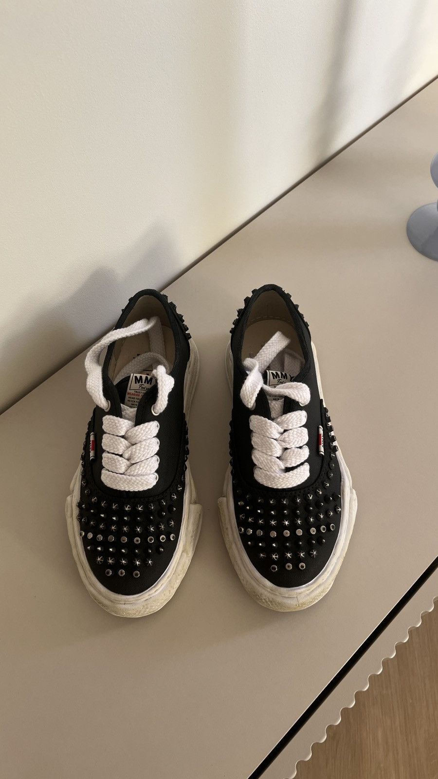 Maison MIHARA YASUHIRO Maison Mihara Yasuhiro Baker Studded Low A15FW733 Size US 7 / EU 40 - 2 Thumbnail