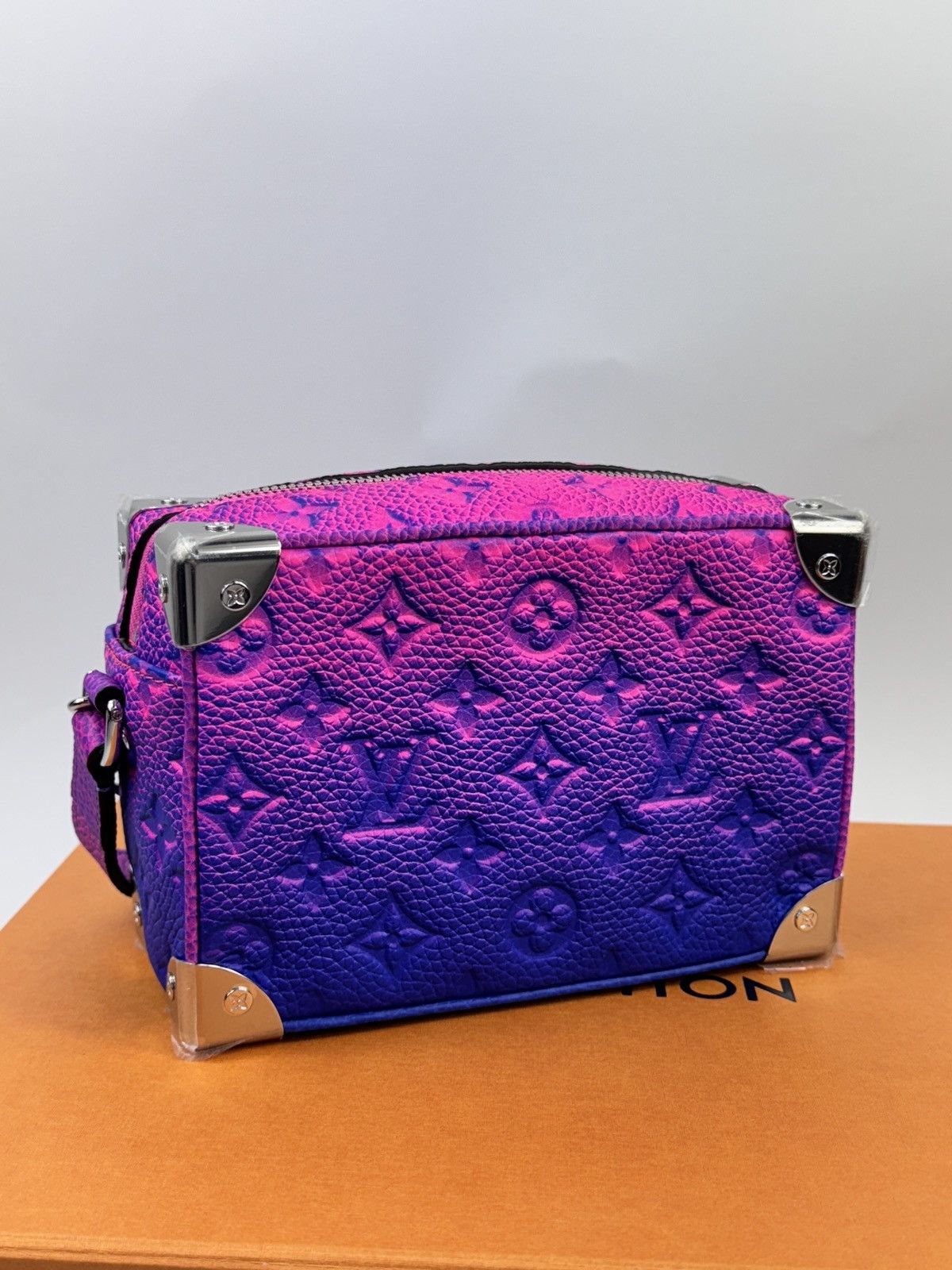 Louis Vuitton 2022 VIRGIL ABLOH MONOGRAM ILLUSION TRUNK Size ONE SIZE - 2 Thumbnail
