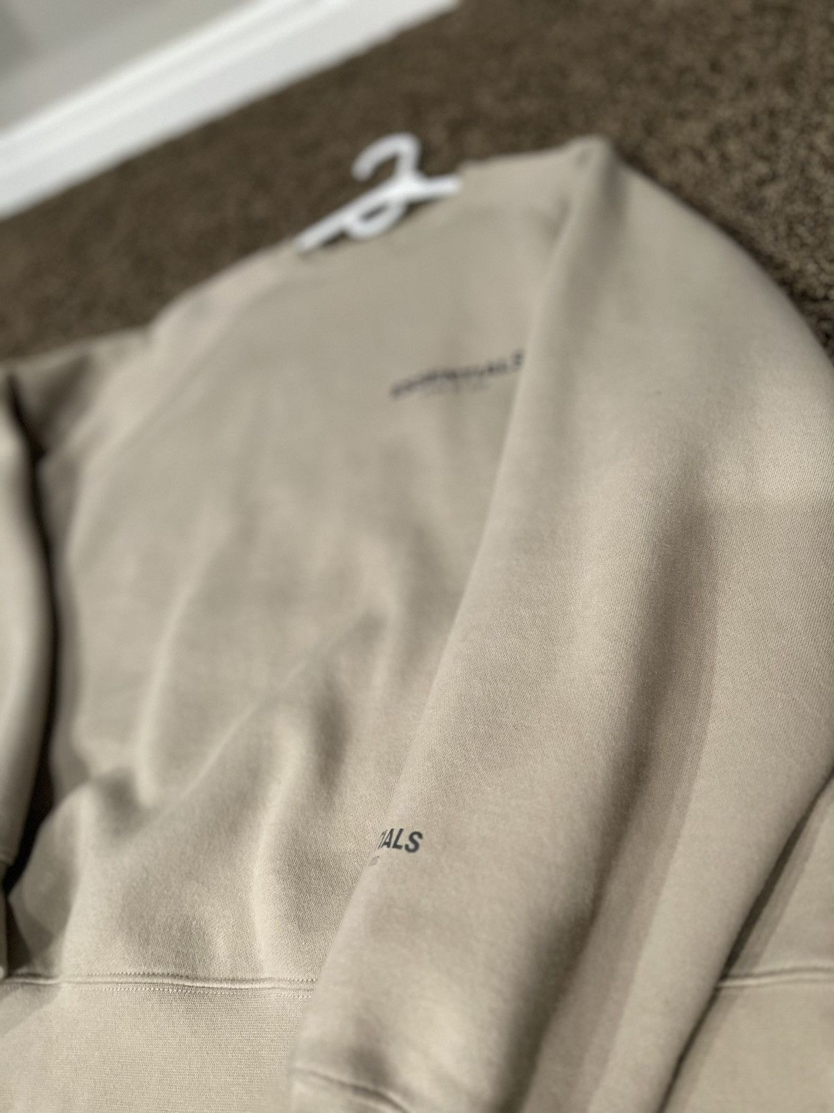 Essentials × Fear of God Fear Of God Essentials Crewneck in Tan Size US M / EU 48-50 / 2 - 3 Thumbnail