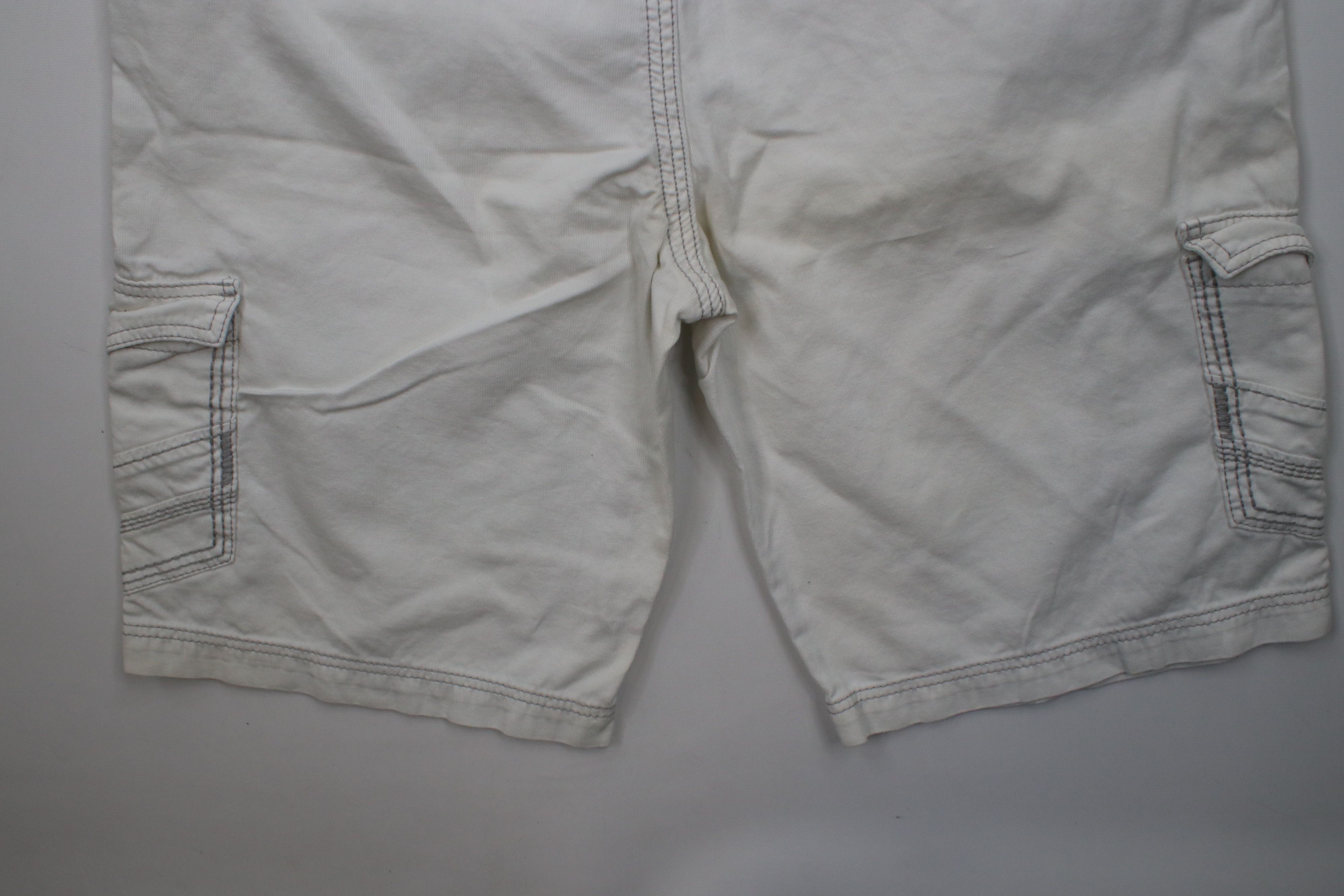 Vintage Buckle BKE Fit Baggy Ribbed Cargo Shorts White Cotton Size US 36 / EU 52 - 12 Thumbnail