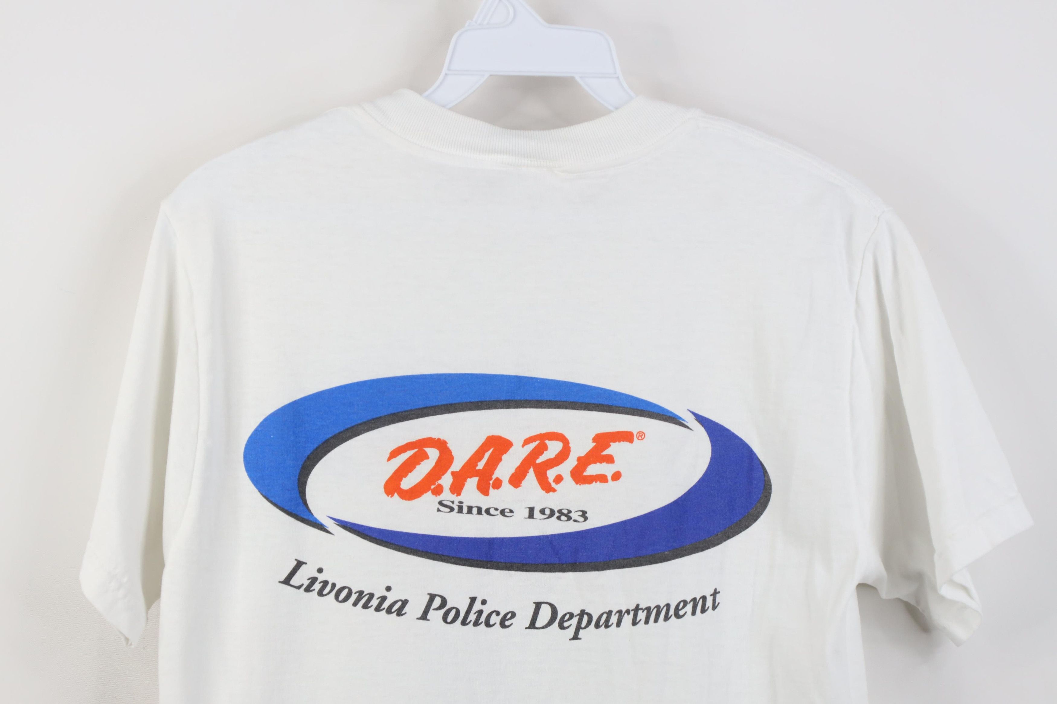 Vintage Vintage 90s Y2K Streetwear Abuse Resistant Education T-Shirt Size S / US 4 / IT 40 - 11 Thumbnail